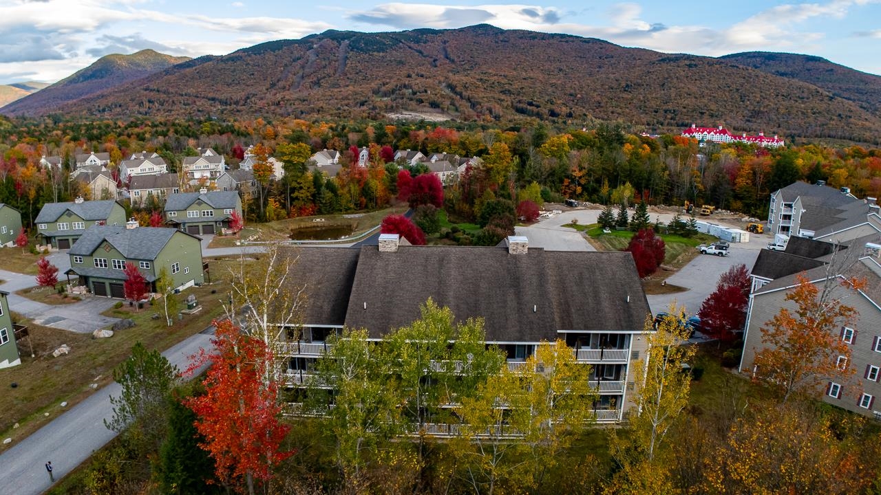 4 Twin Tip Terrace Unit: 7