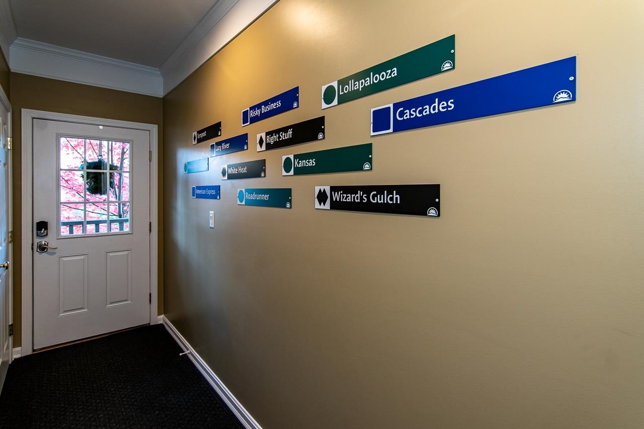 4 Twin Tip Terrace Unit: 7