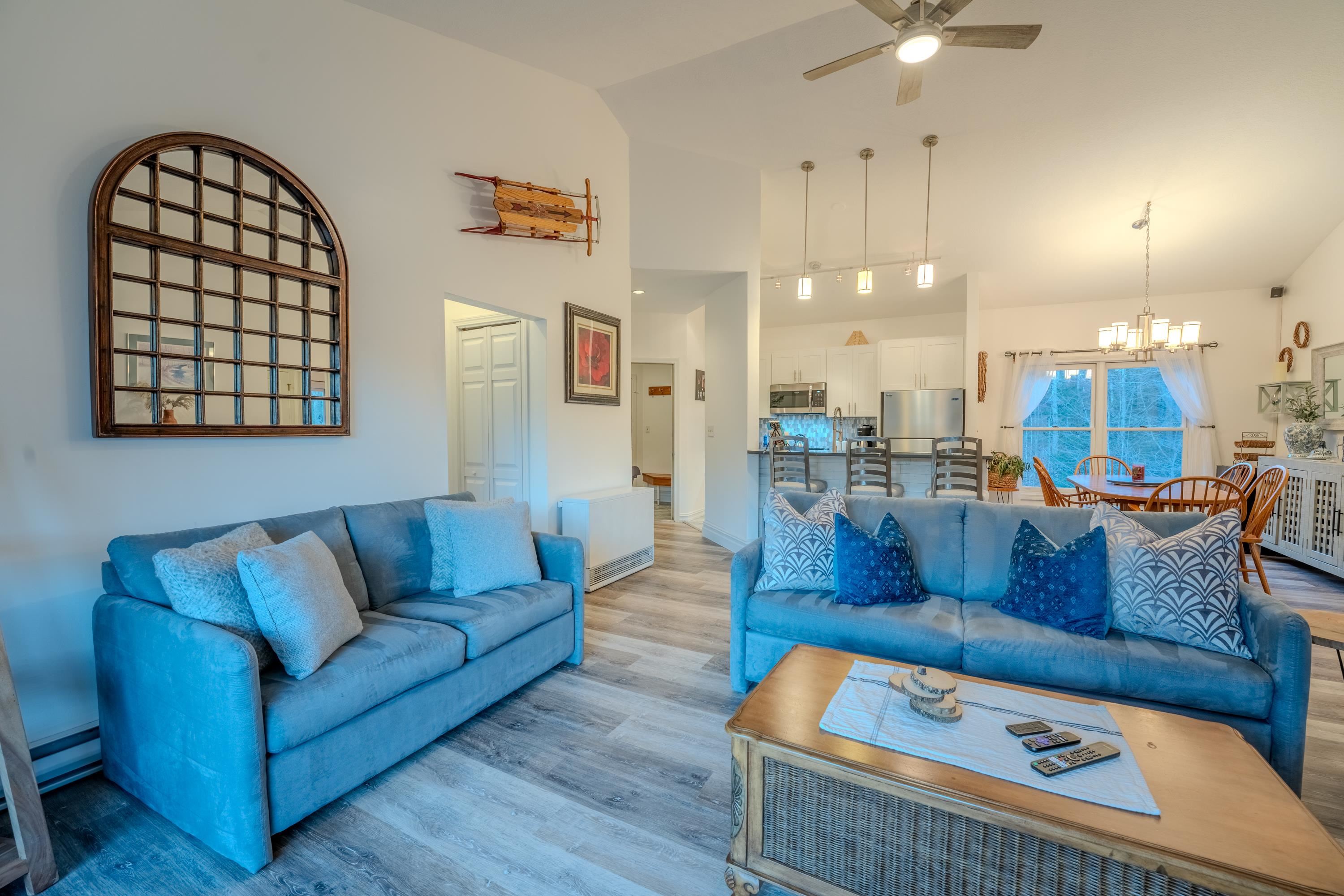 65 Riverfront Drive Unit: 216