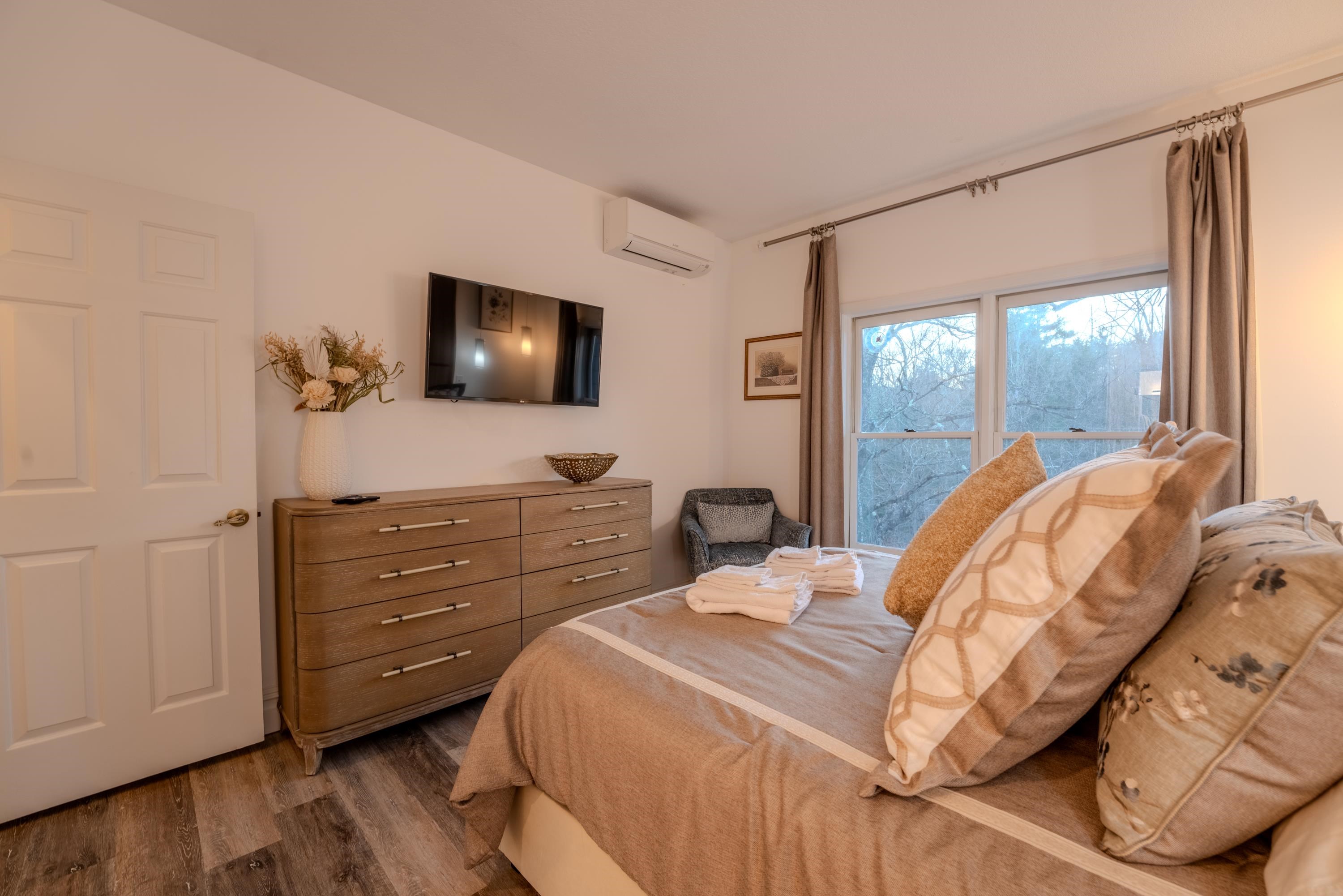 65 Riverfront Drive Unit: 216