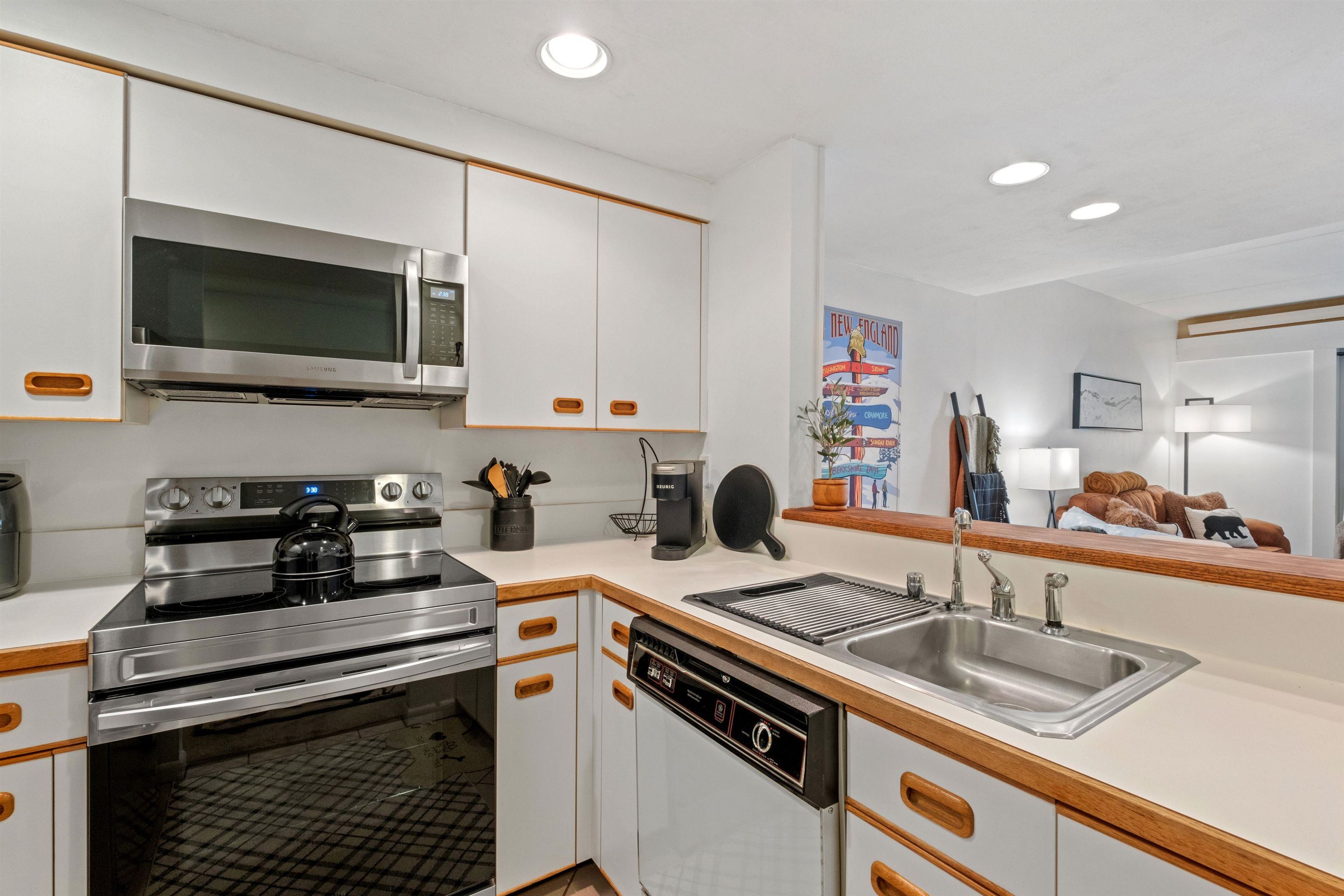 48 Cooper Memorial Drive Unit: 101