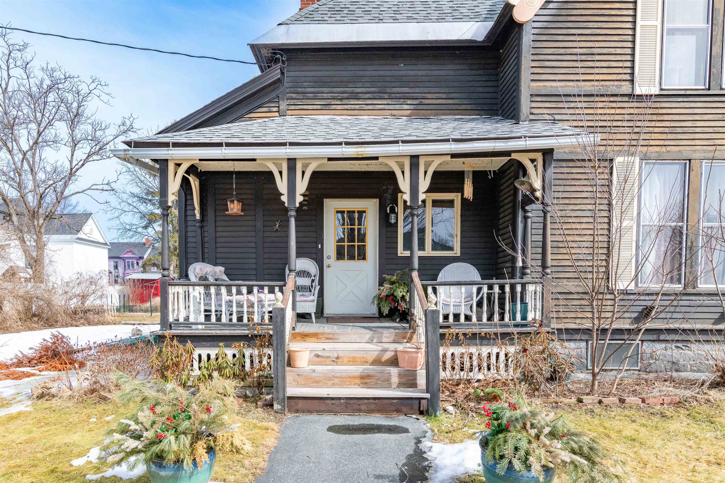 19 Pine Street