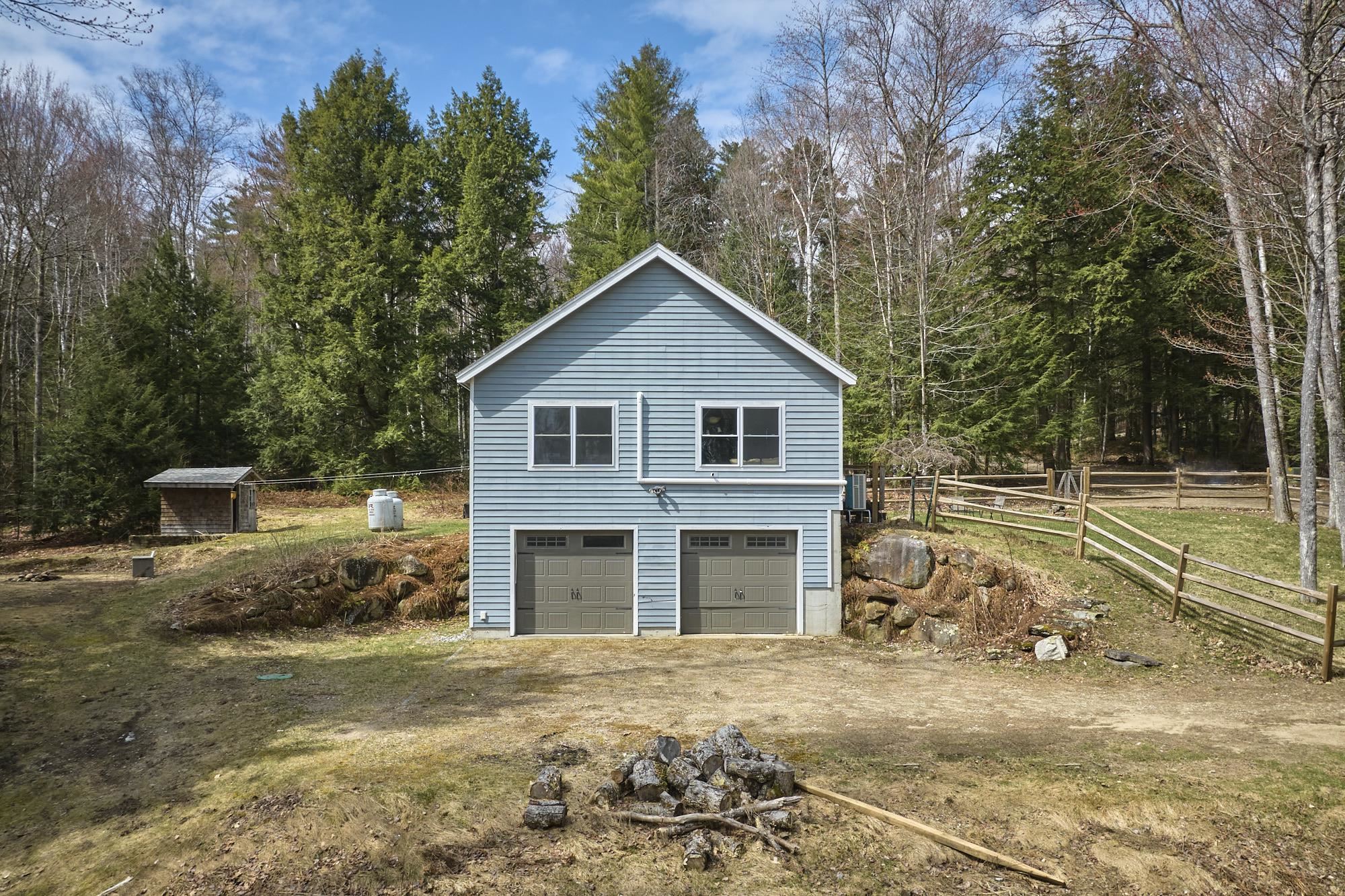 77 Banjo Drive