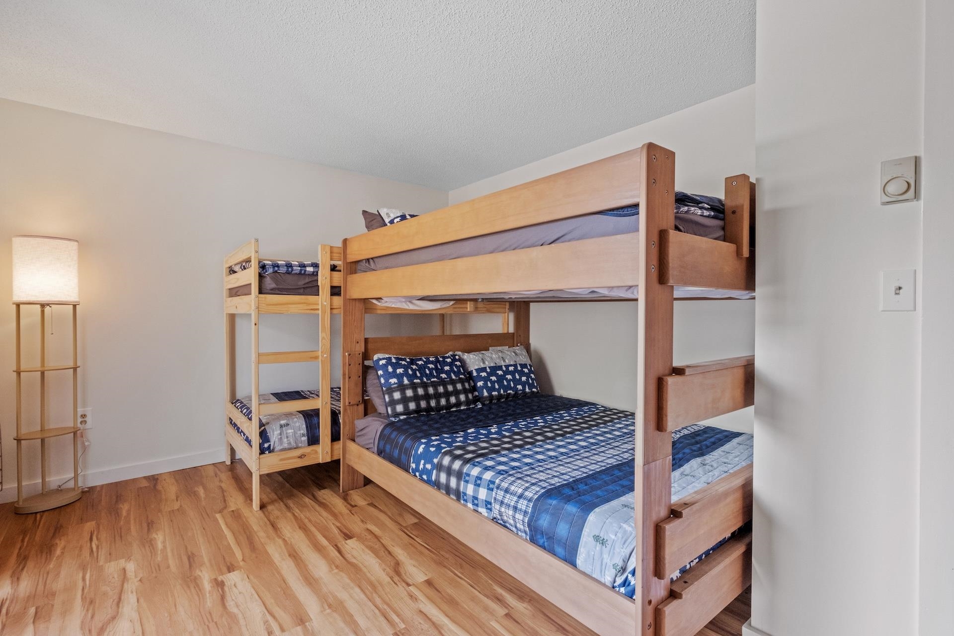 7 Potash Road Unit: 1