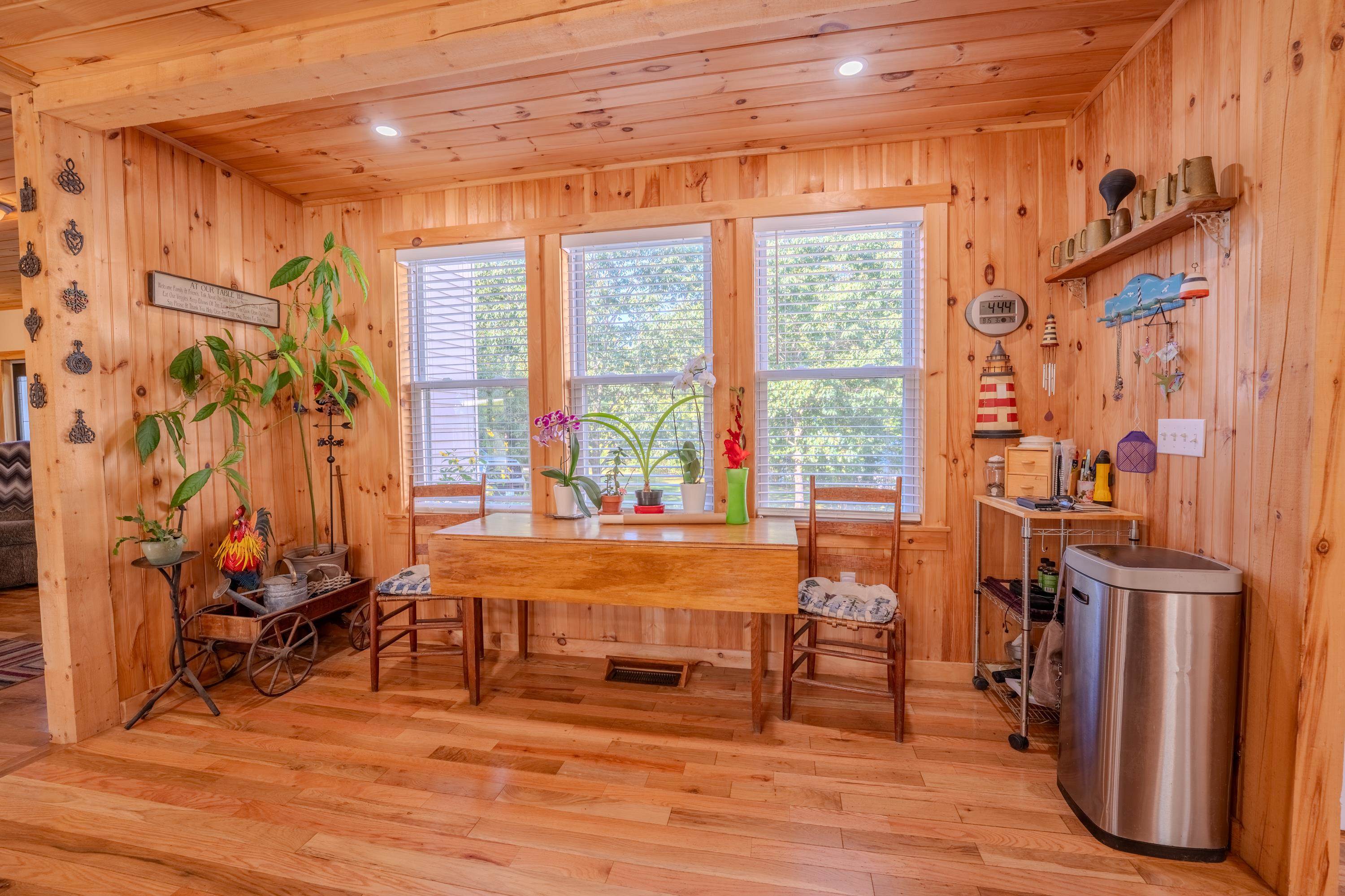 39 Ellsworth Hill Road