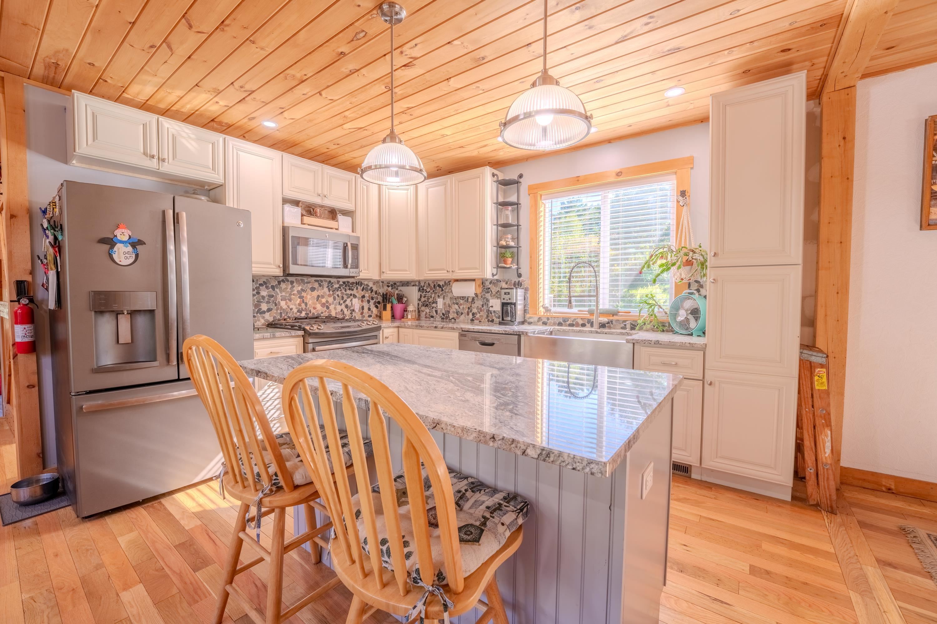 39 Ellsworth Hill Road