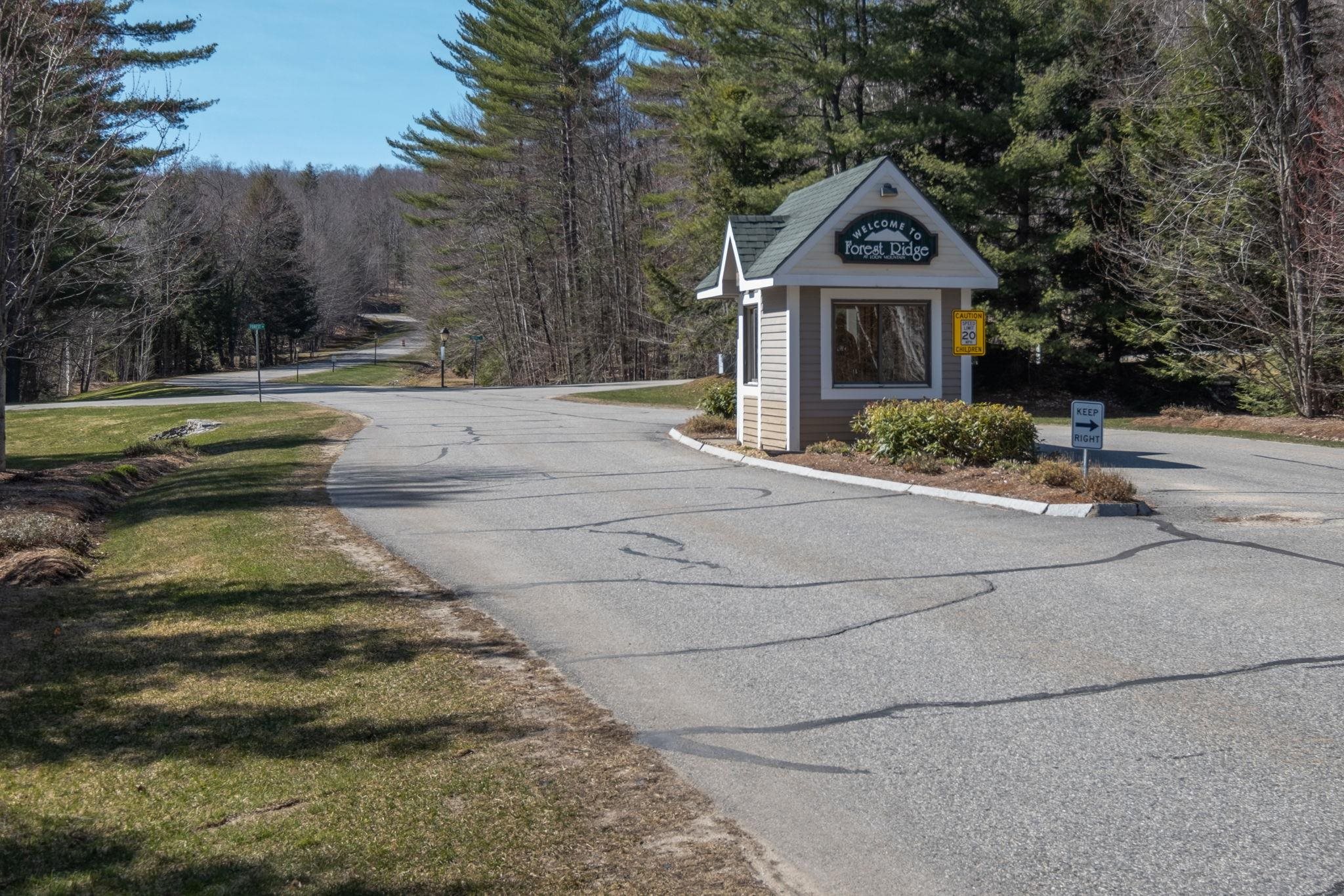 18 Woodsview Lane Unit: 2