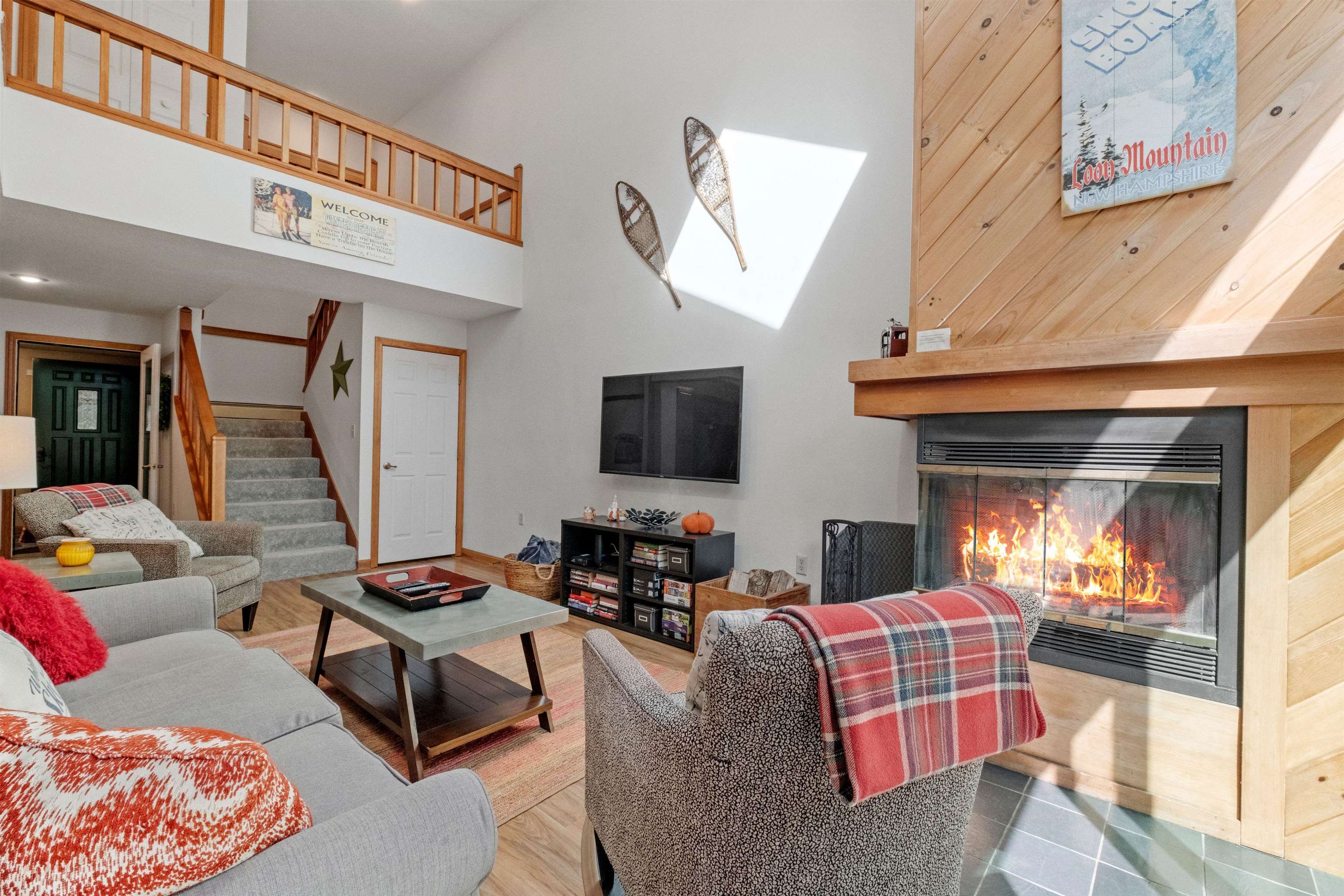 18 Woodsview Lane Unit: 2