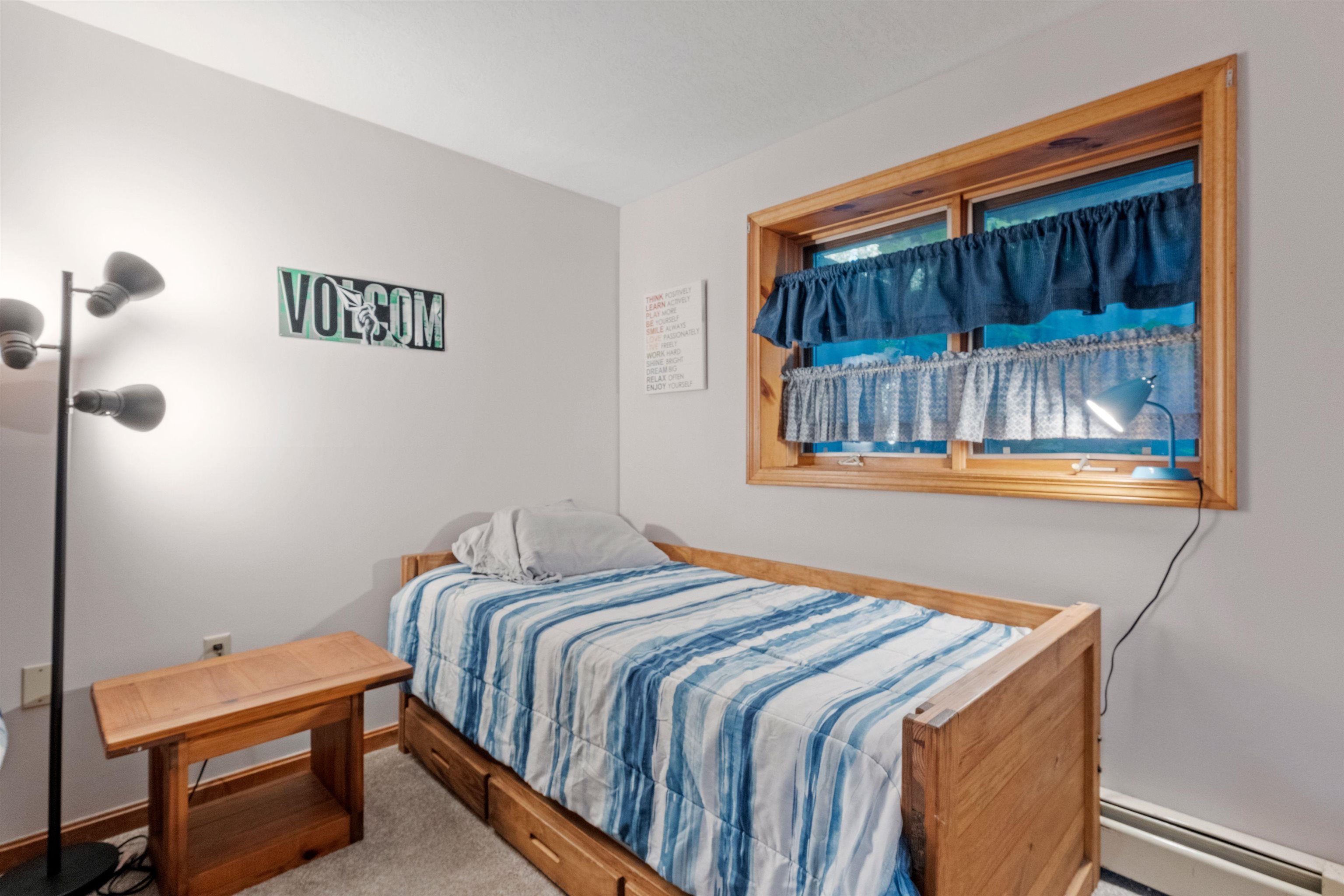 18 Woodsview Lane Unit: 2