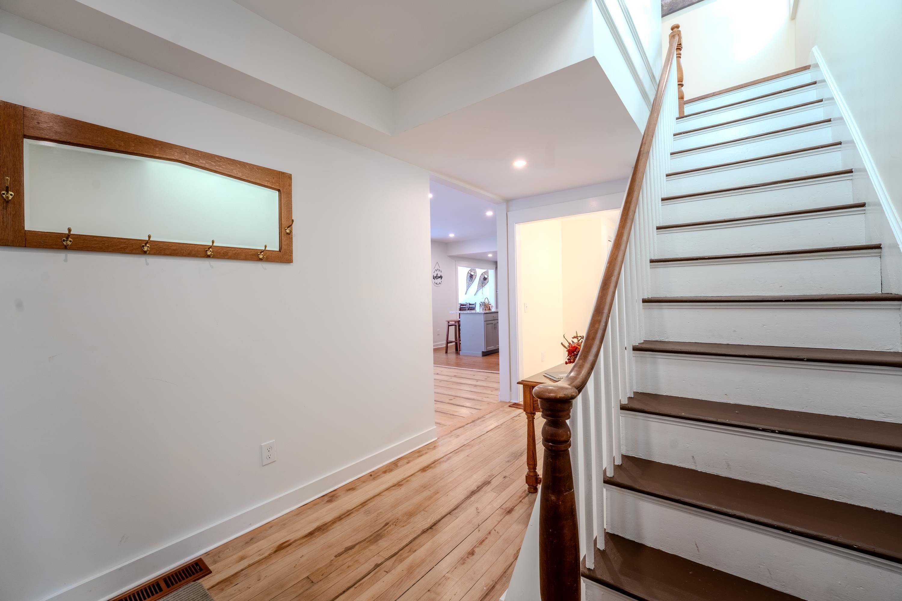 383 Owl Street