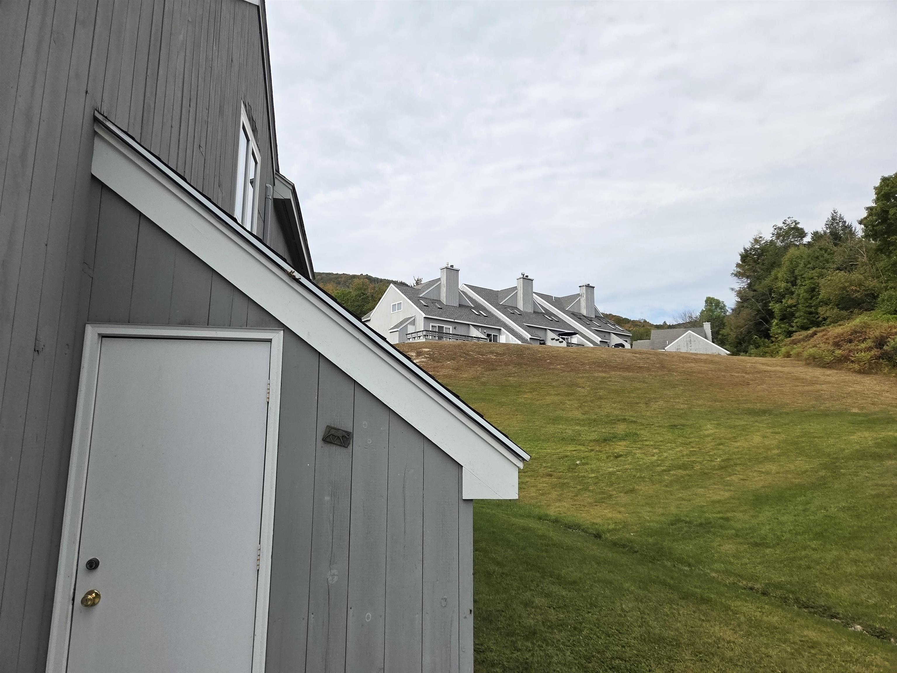 40 Davis Road Unit: J-6