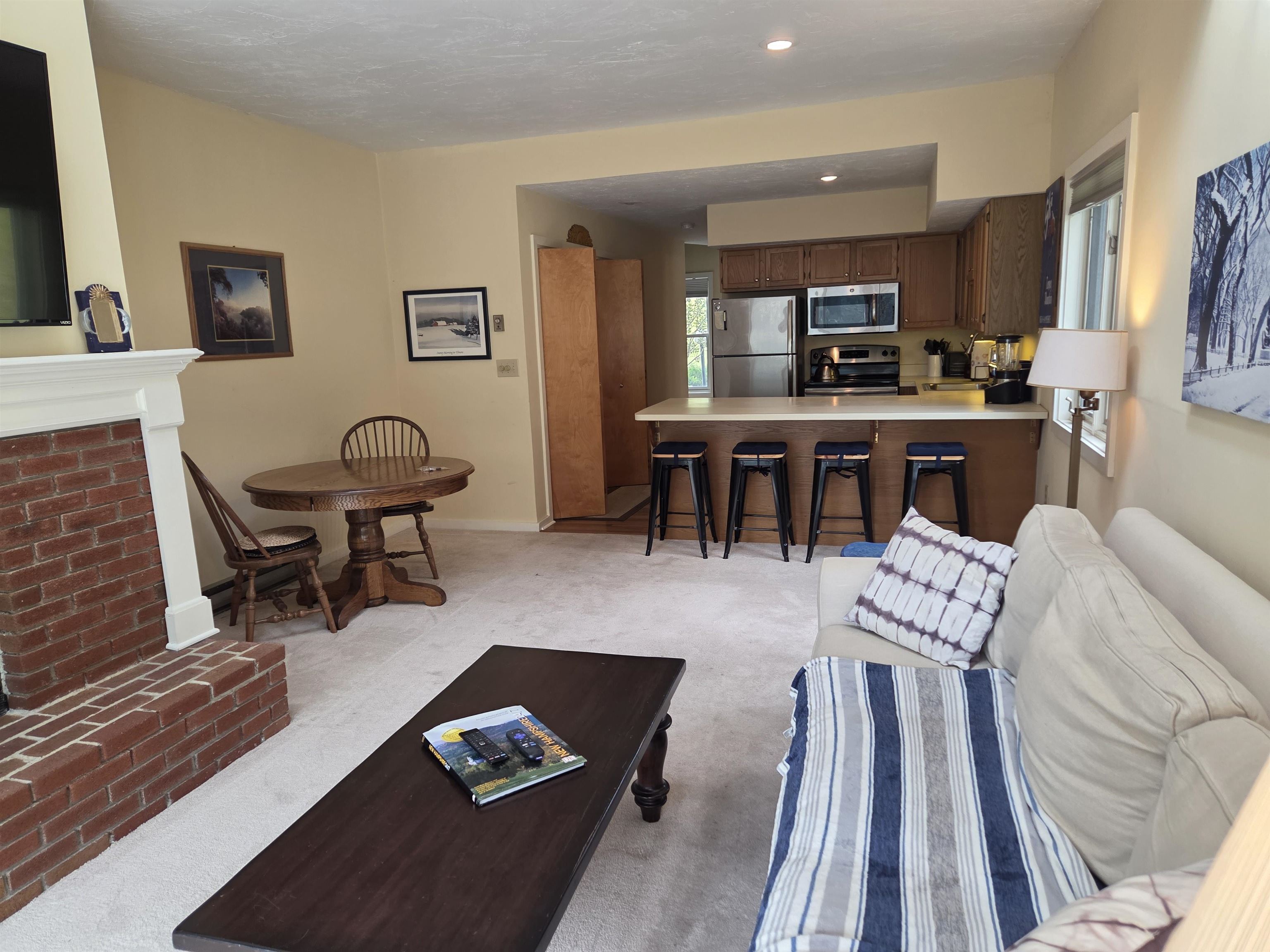 40 Davis Road Unit: J-6