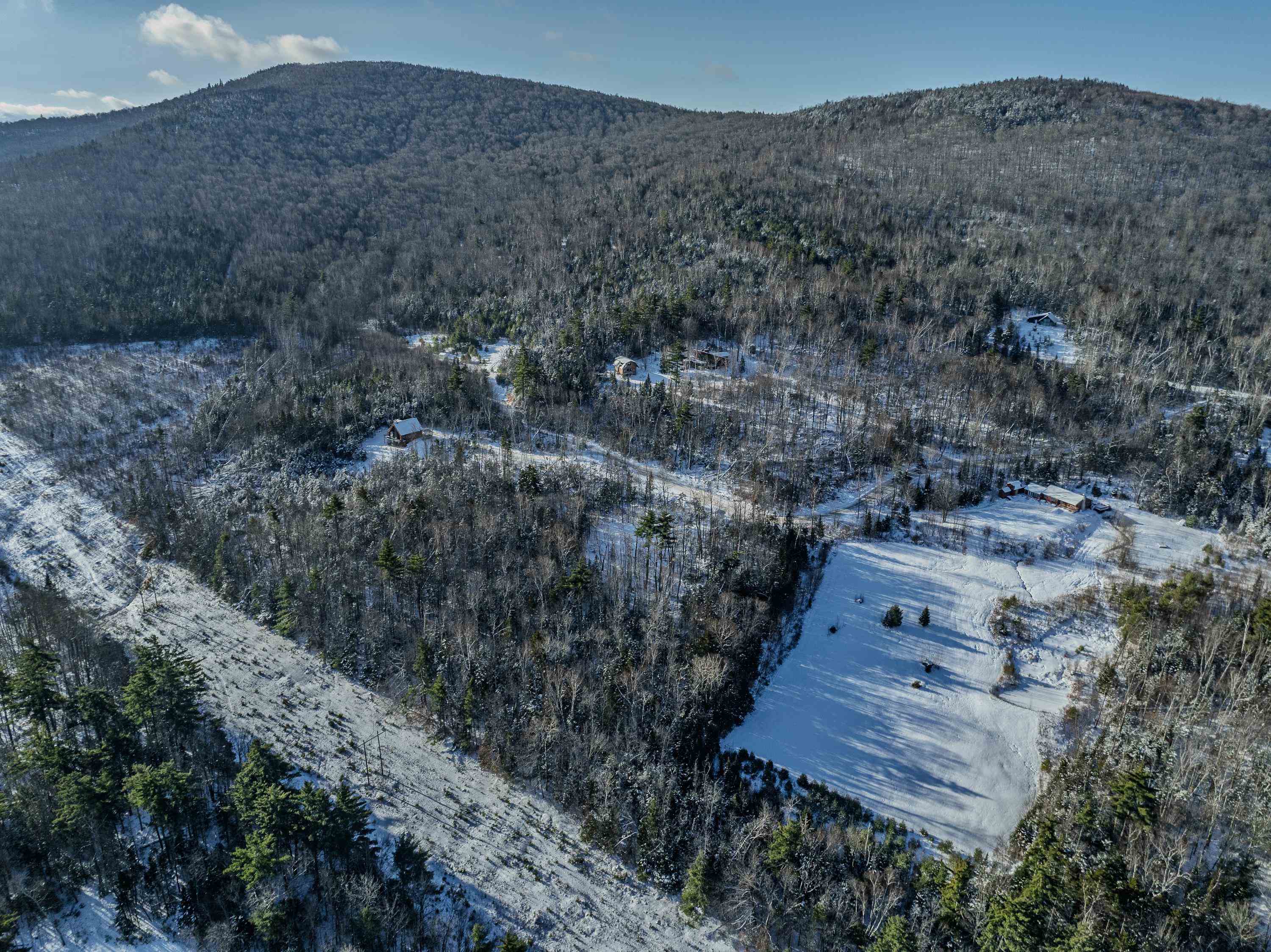 00 Trumpet Round Road