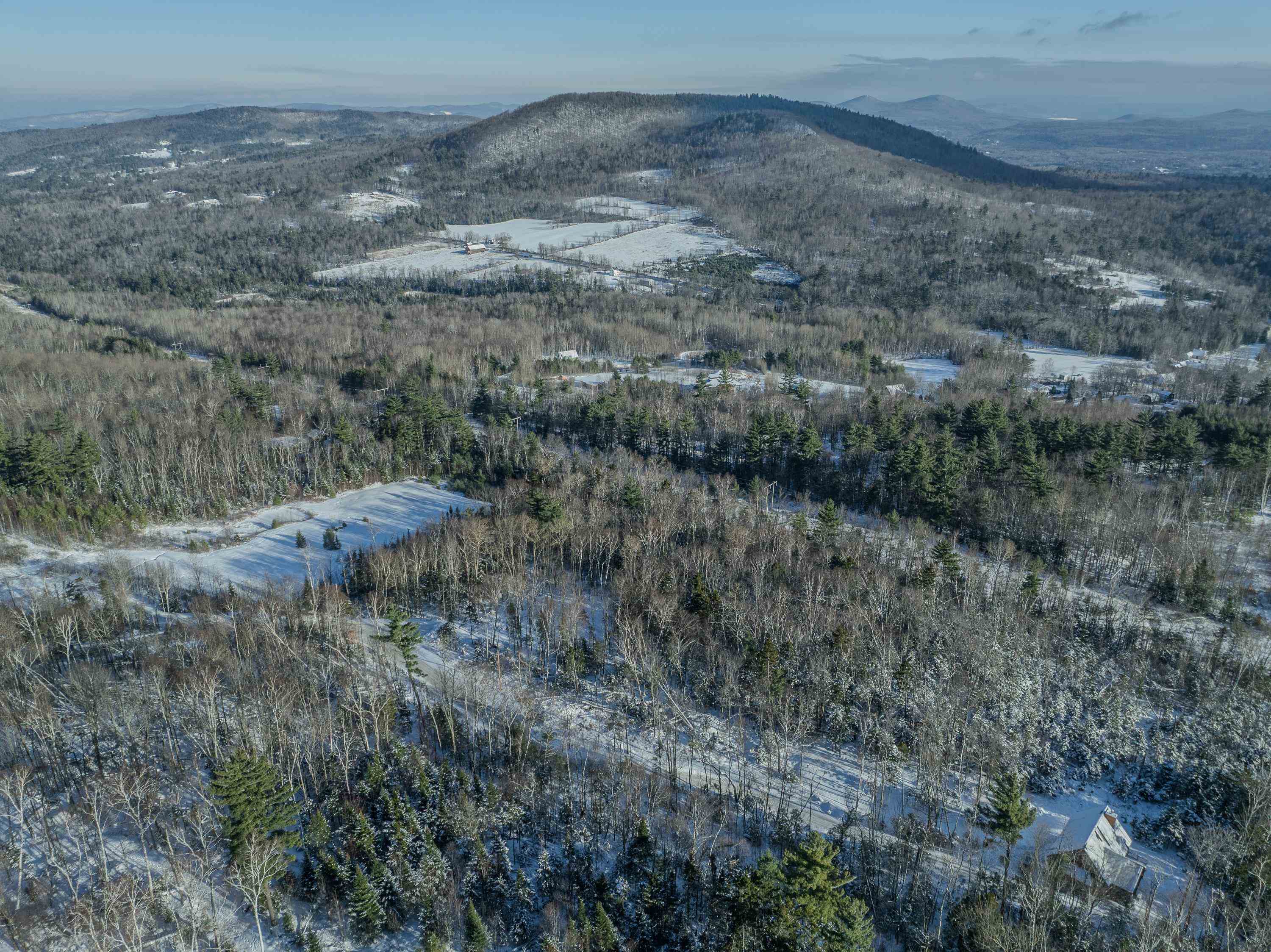 00 Trumpet Round Road