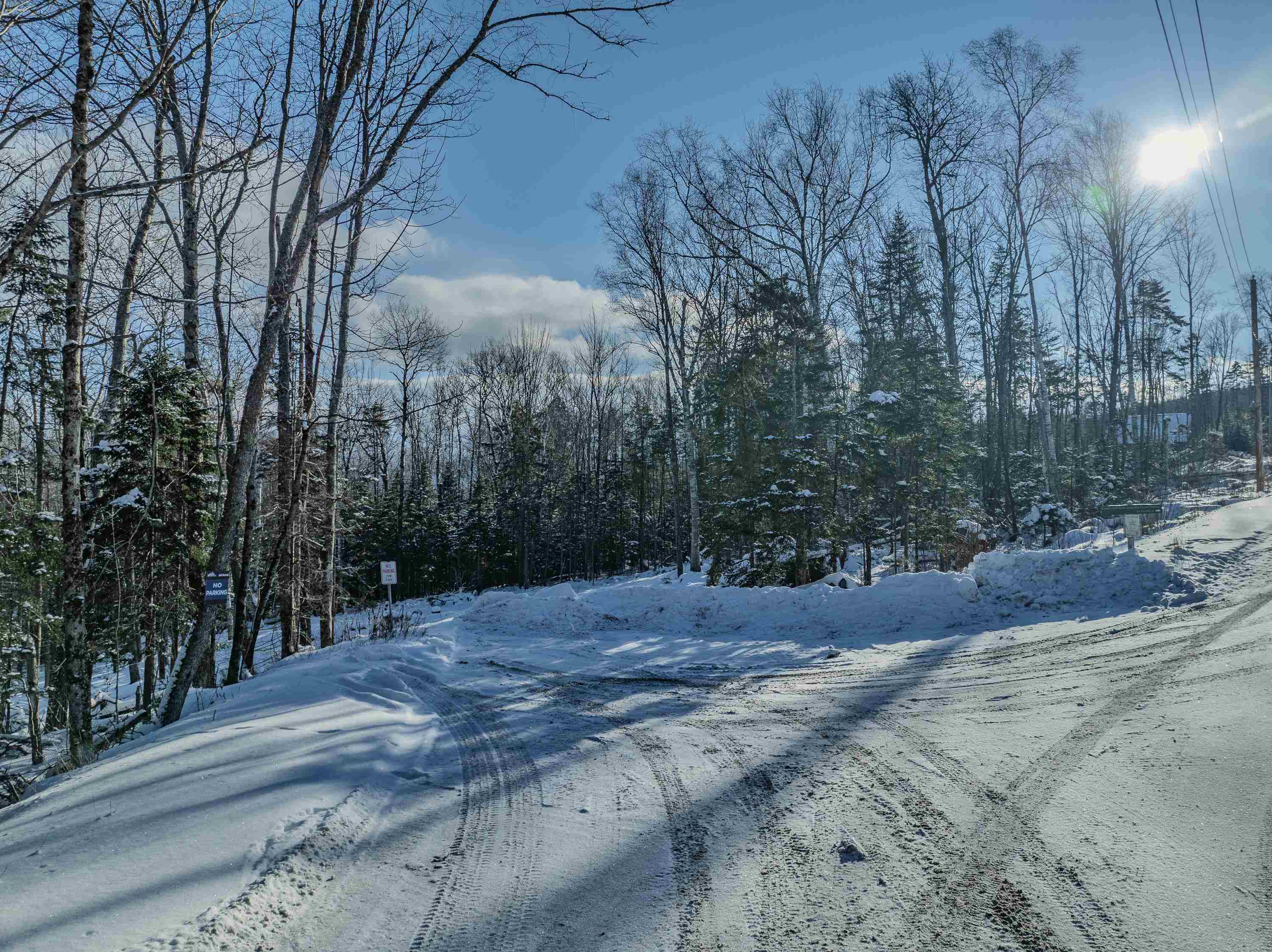 00 Trumpet Round Road