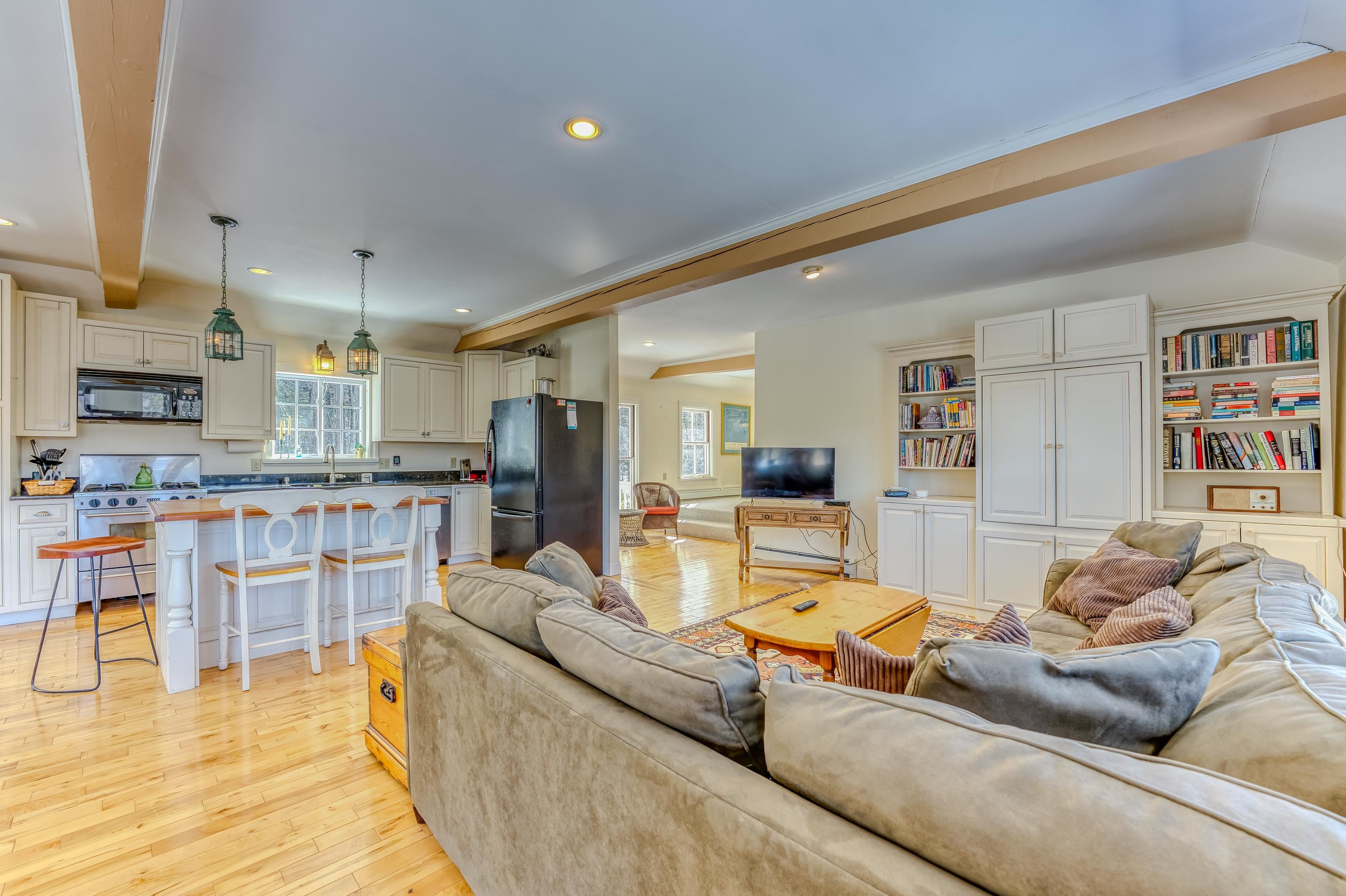 81 Meadow Lane
