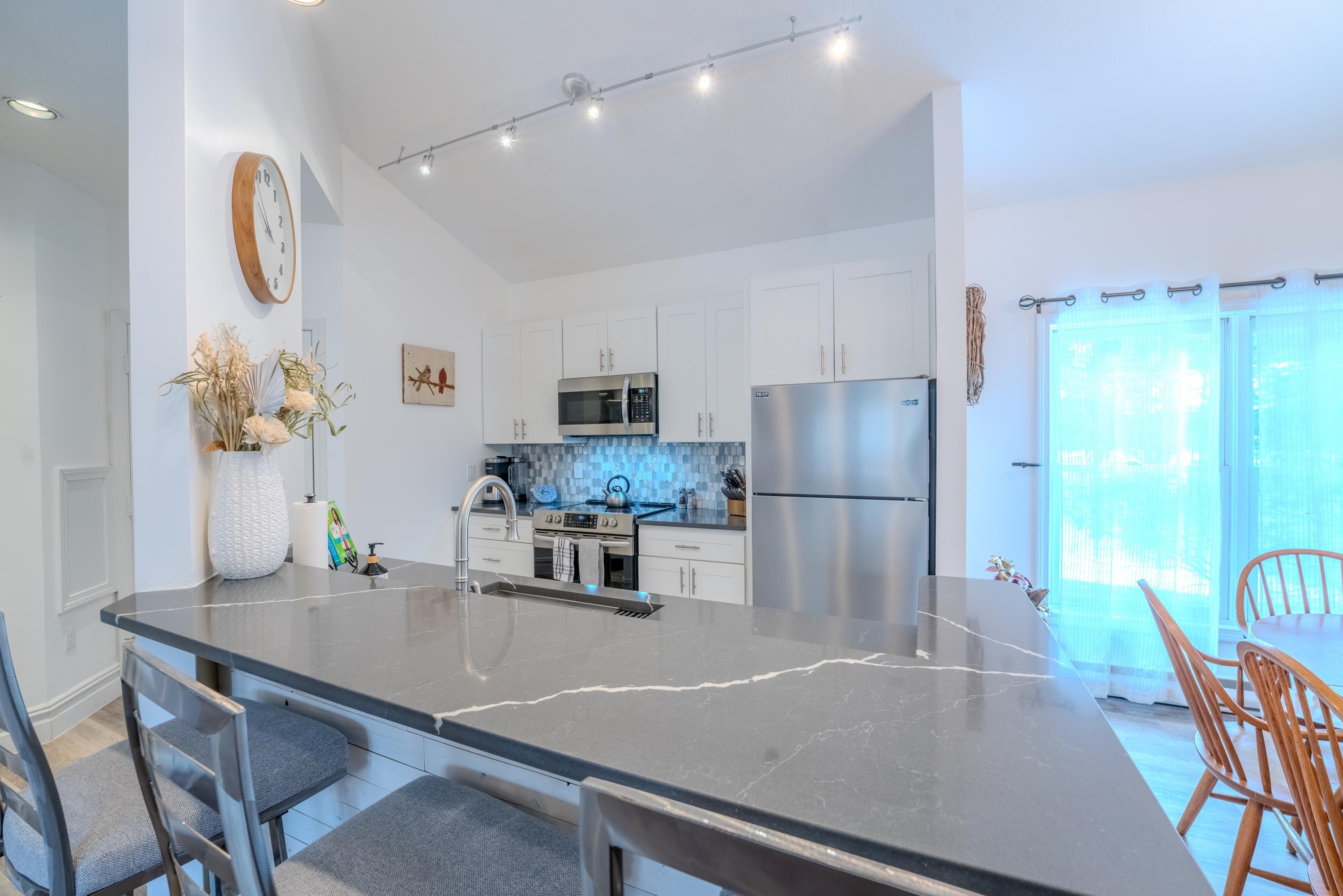 65 Riverfront Drive Unit: 216