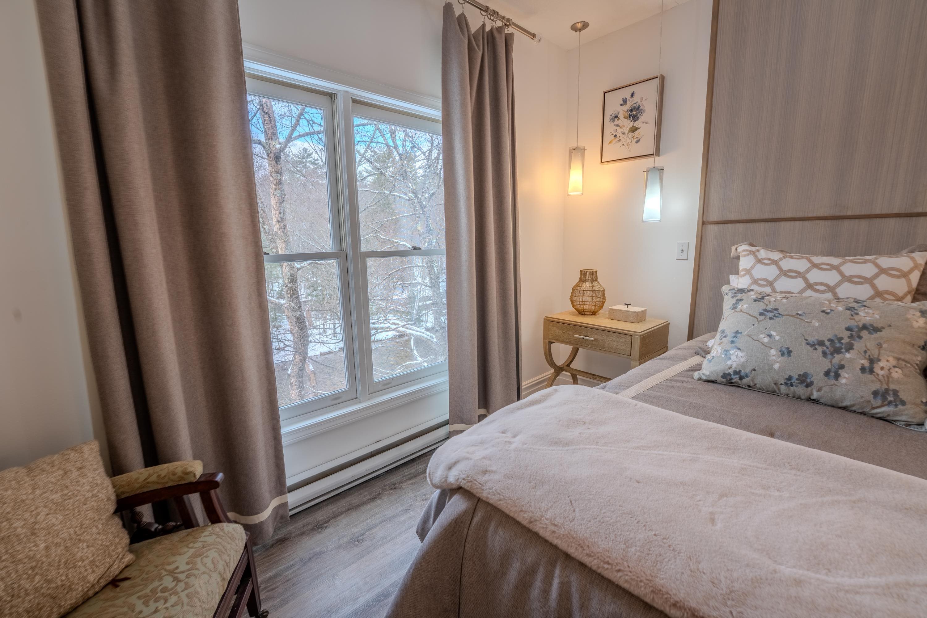 65 Riverfront Drive Unit: 216