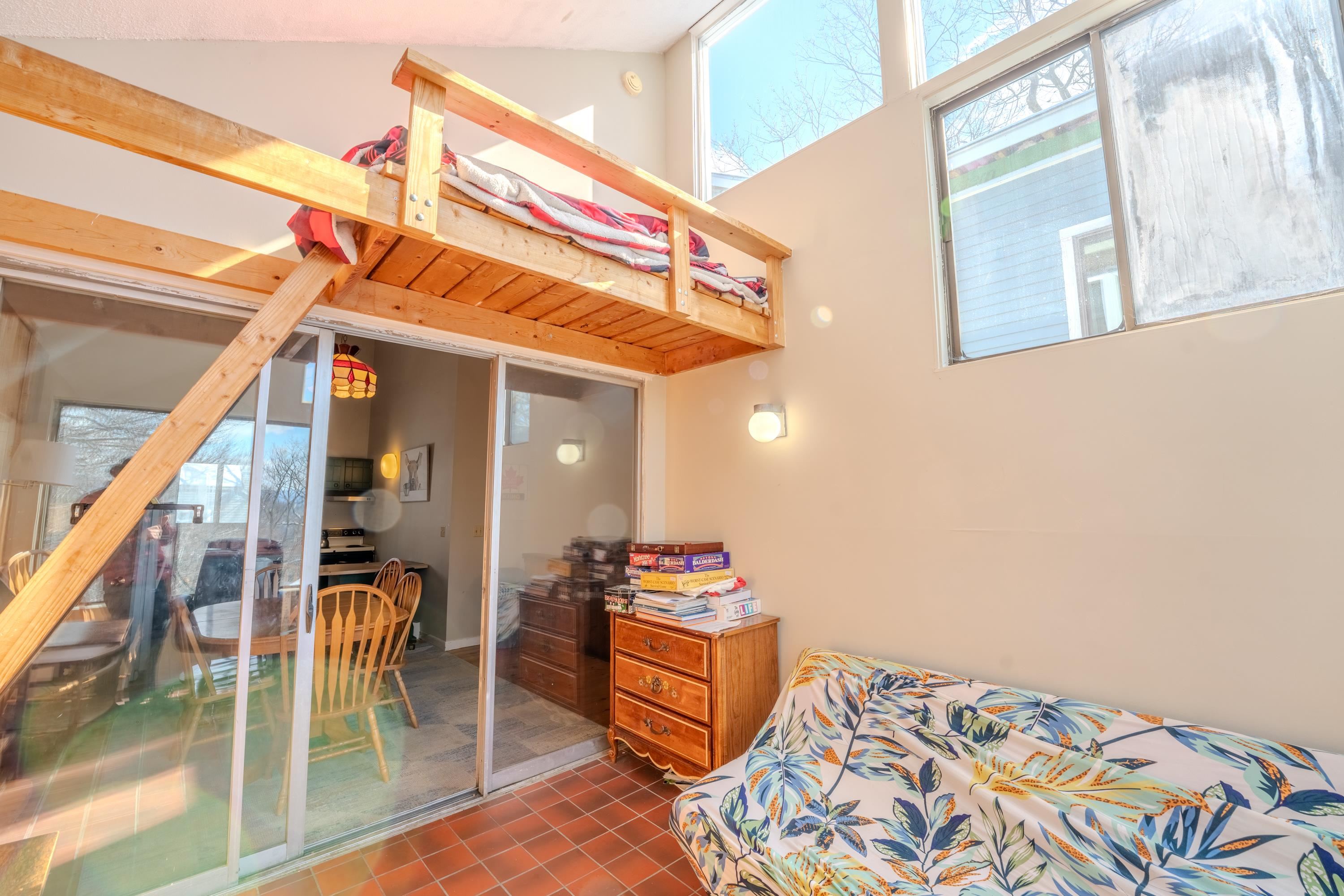 28 Condo Road Unit: 2