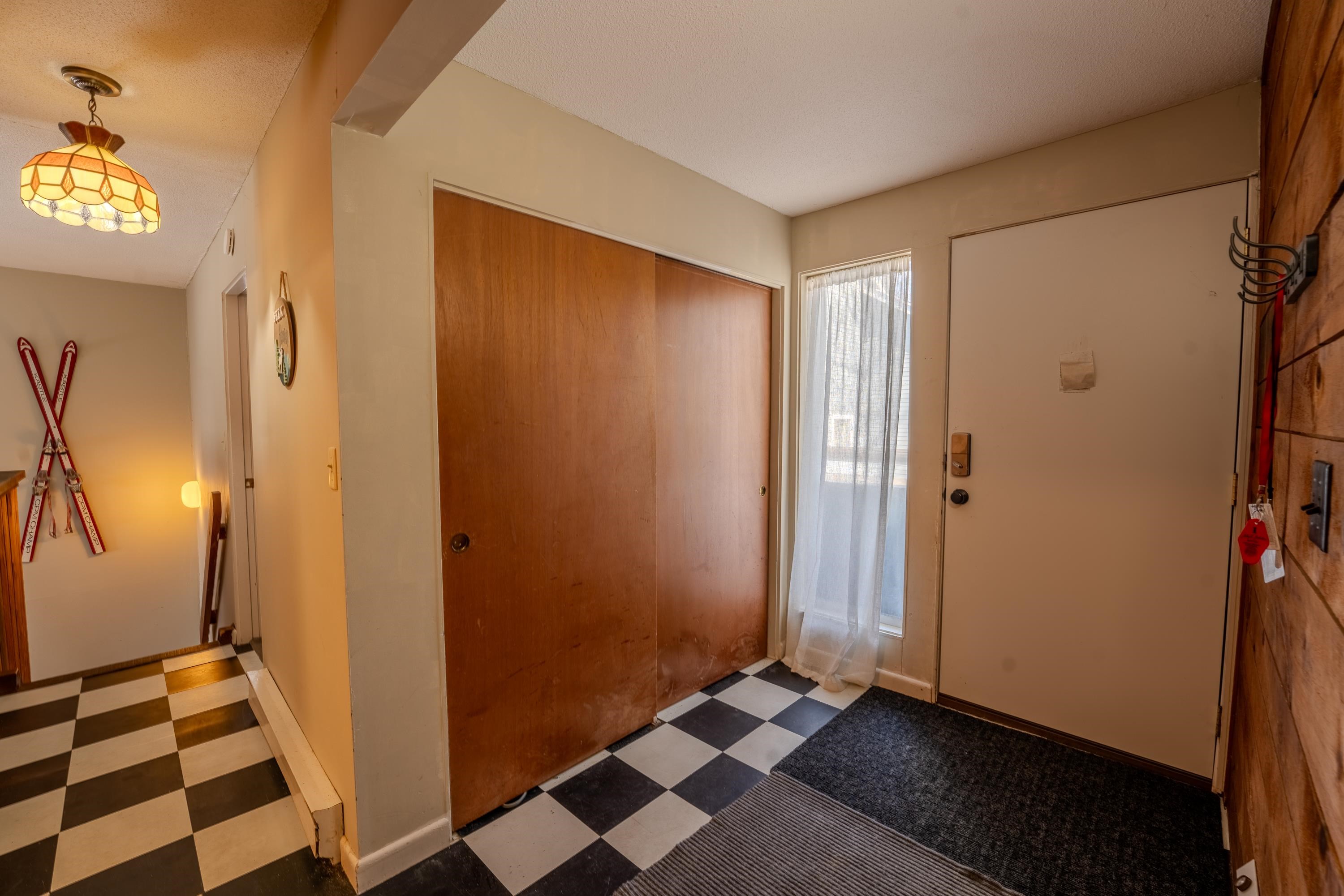 28 Condo Road Unit: 2