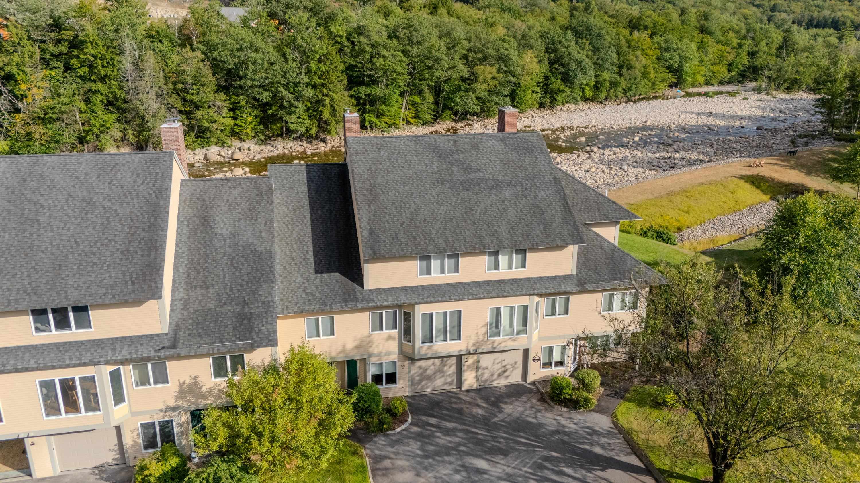 52 Bunker Lane Unit: 2