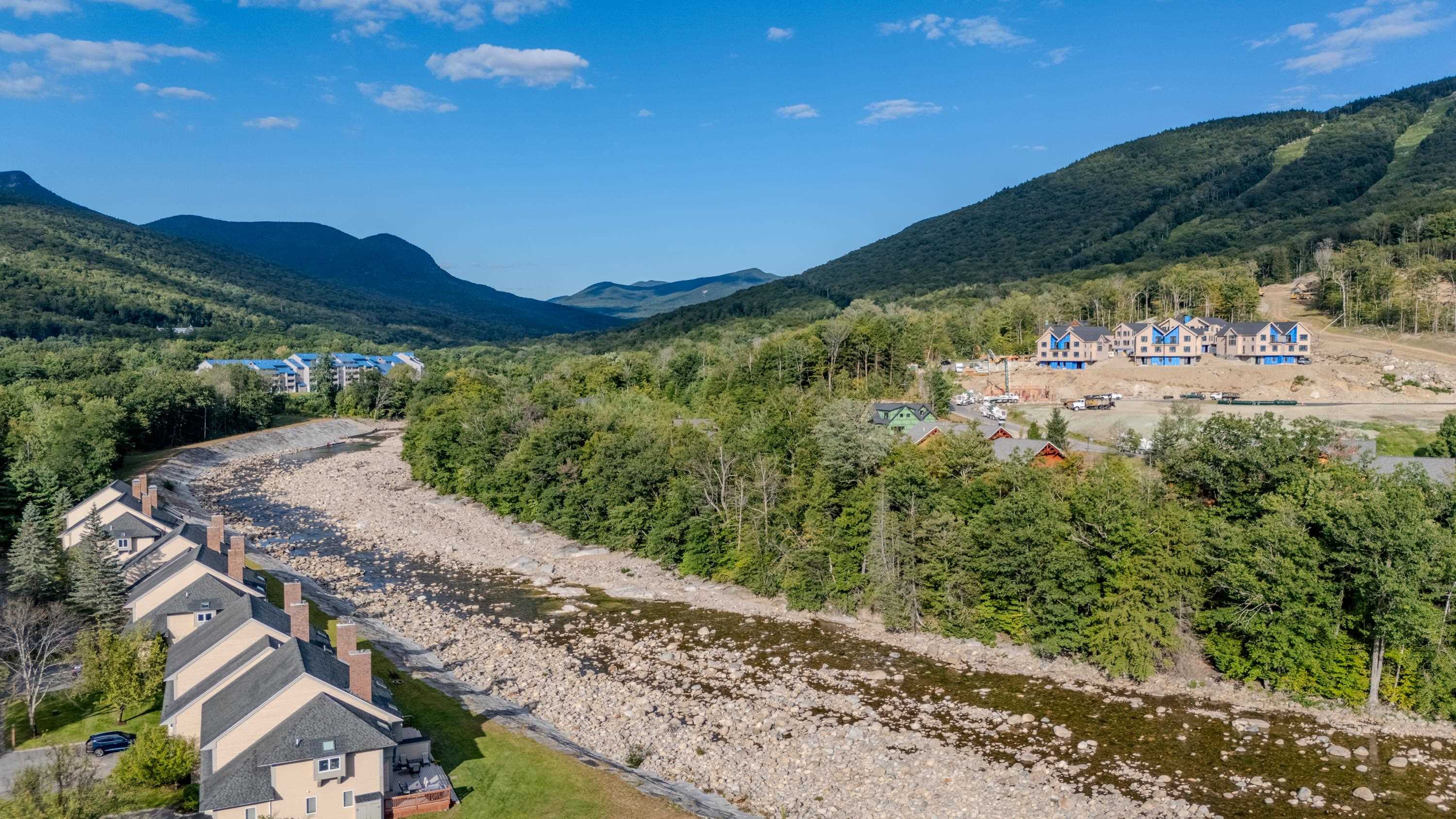 52 Bunker Lane Unit: 2