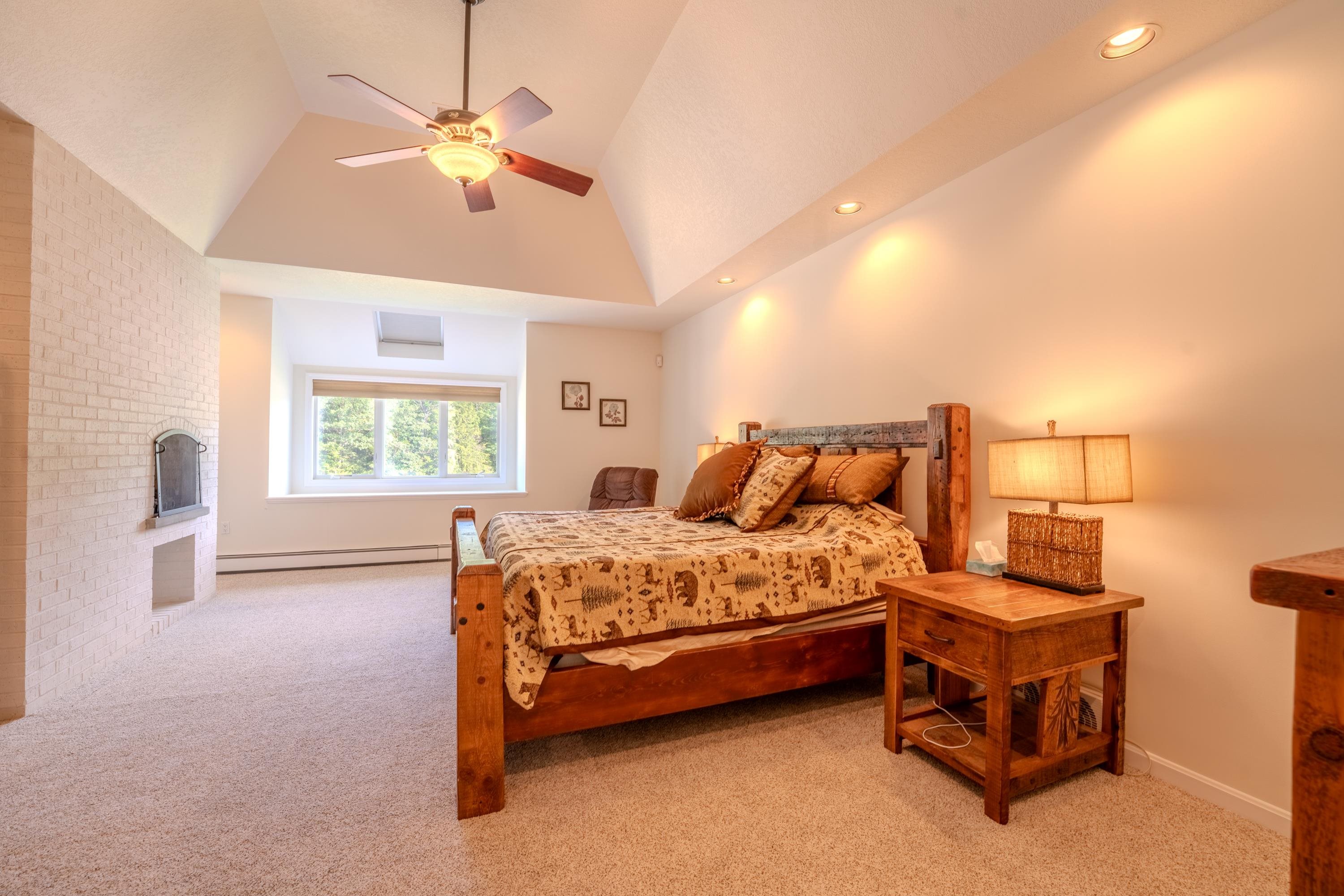 52 Bunker Lane Unit: 2