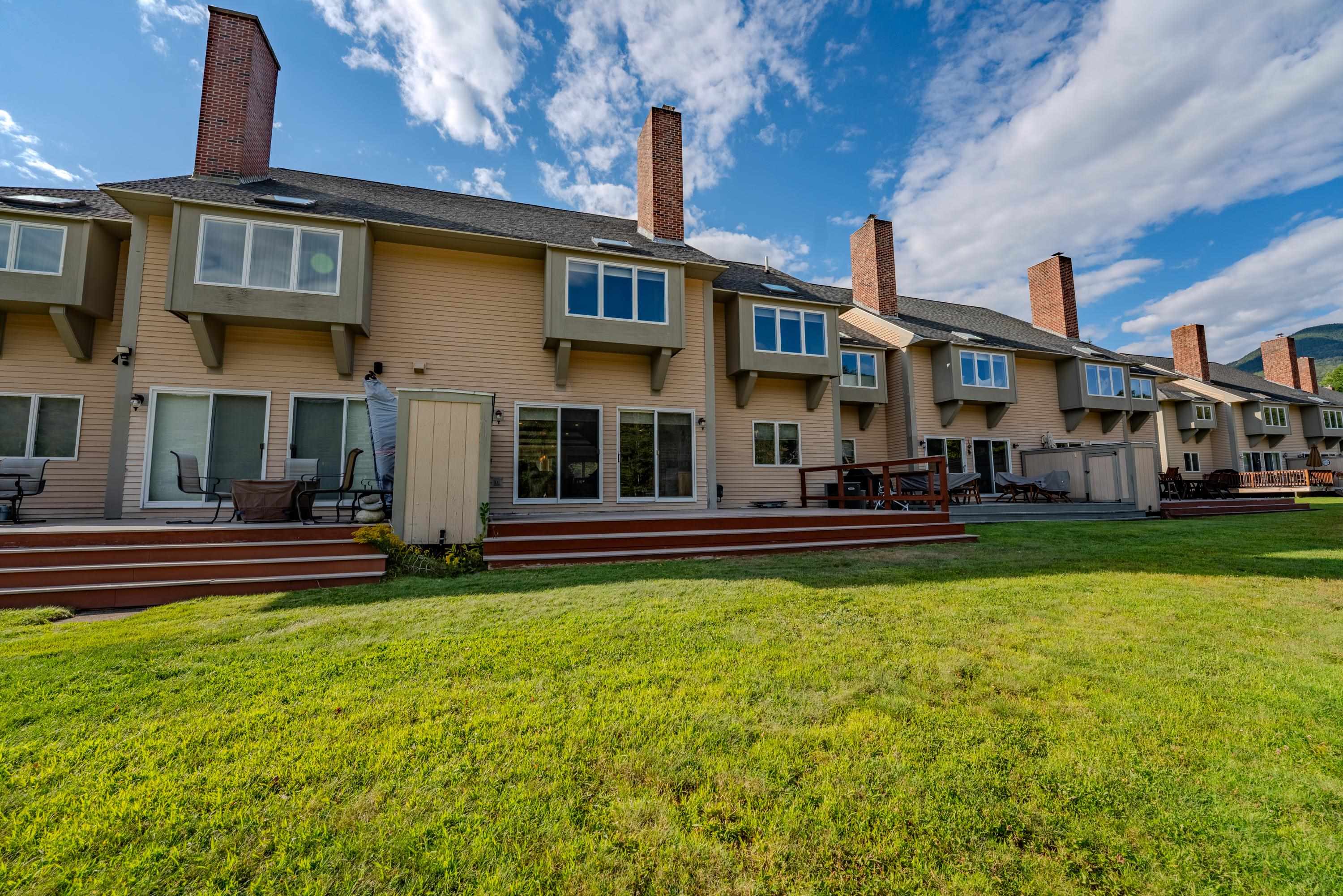 52 Bunker Lane Unit: 2