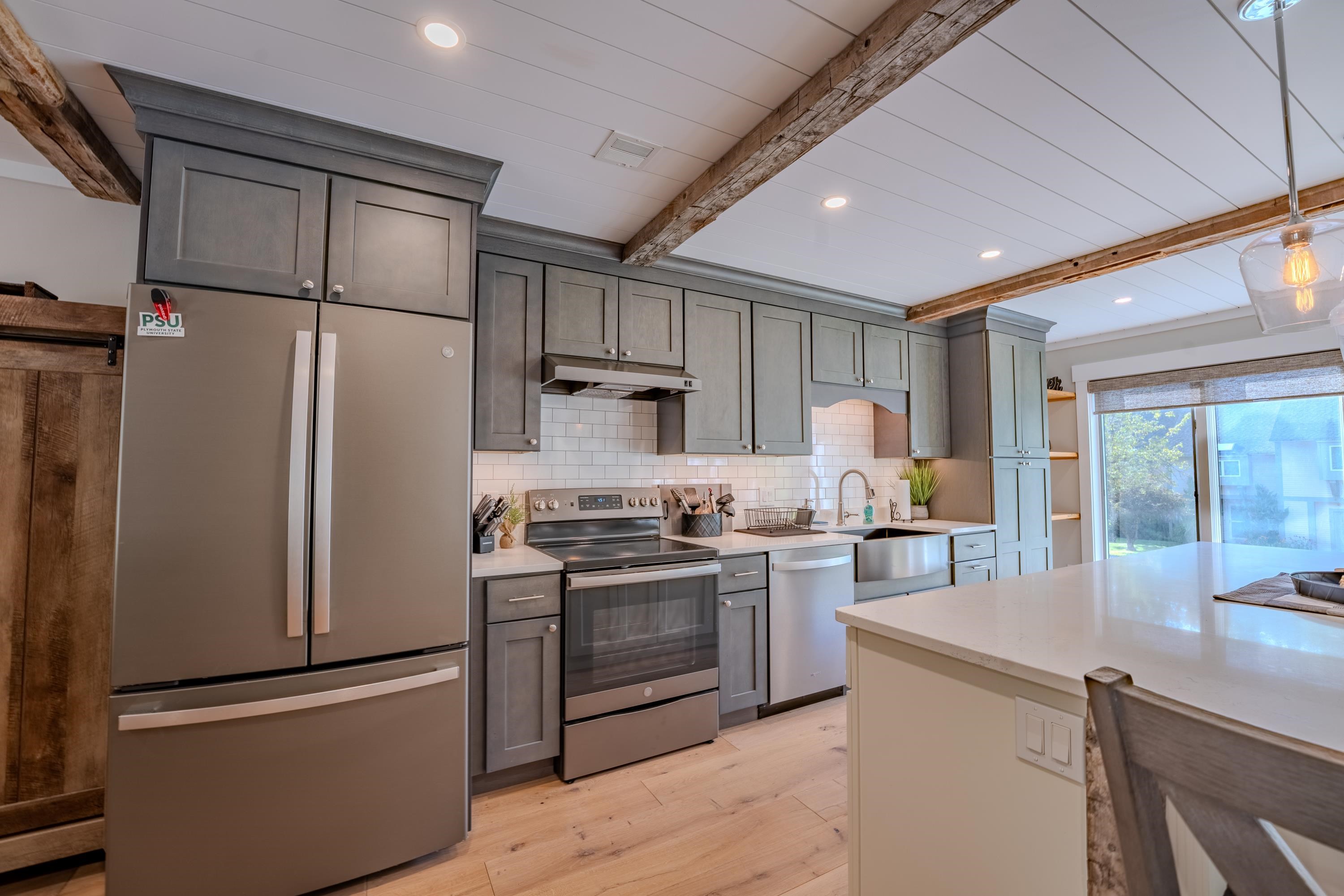 52 Bunker Lane Unit: 2