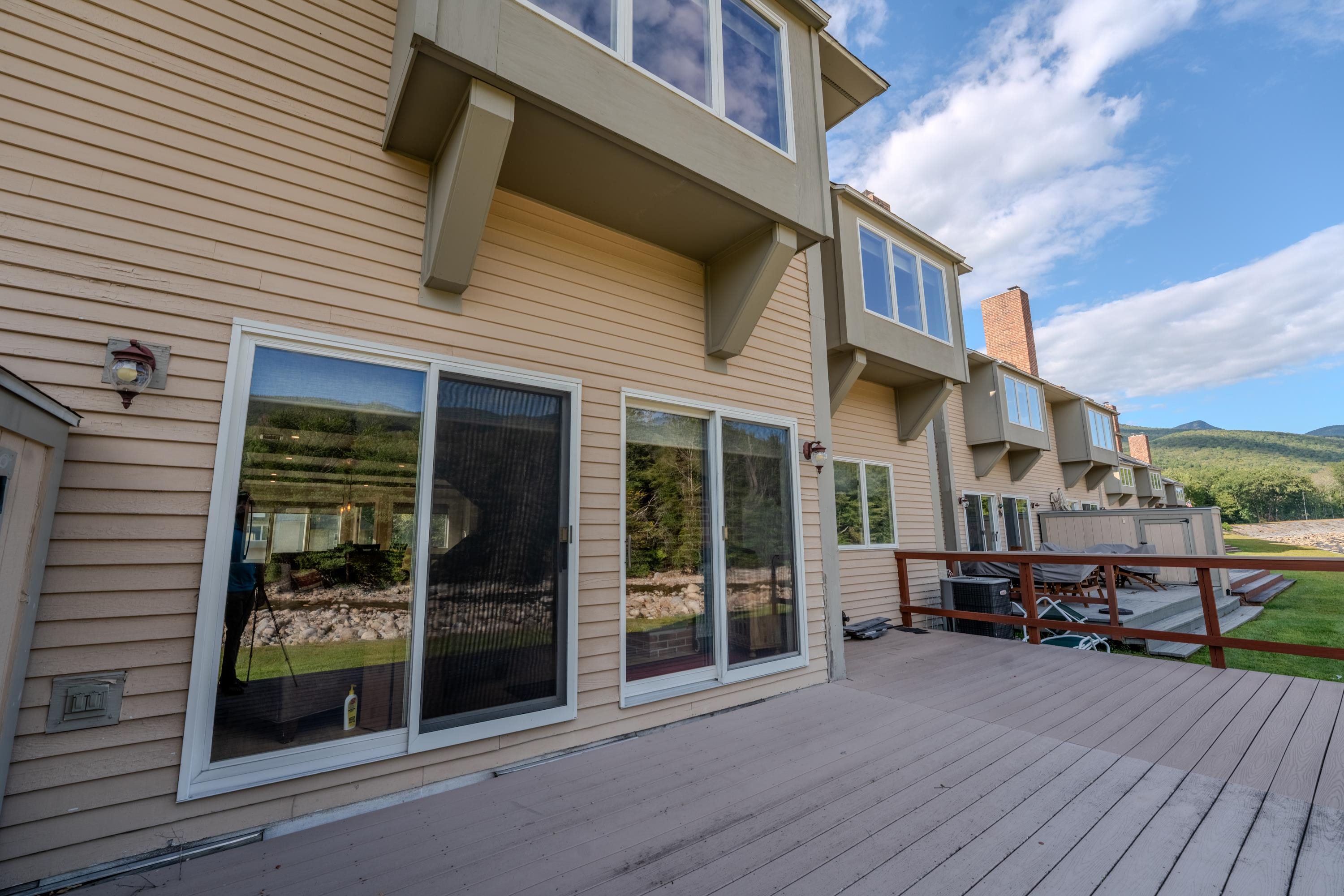 52 Bunker Lane Unit: 2