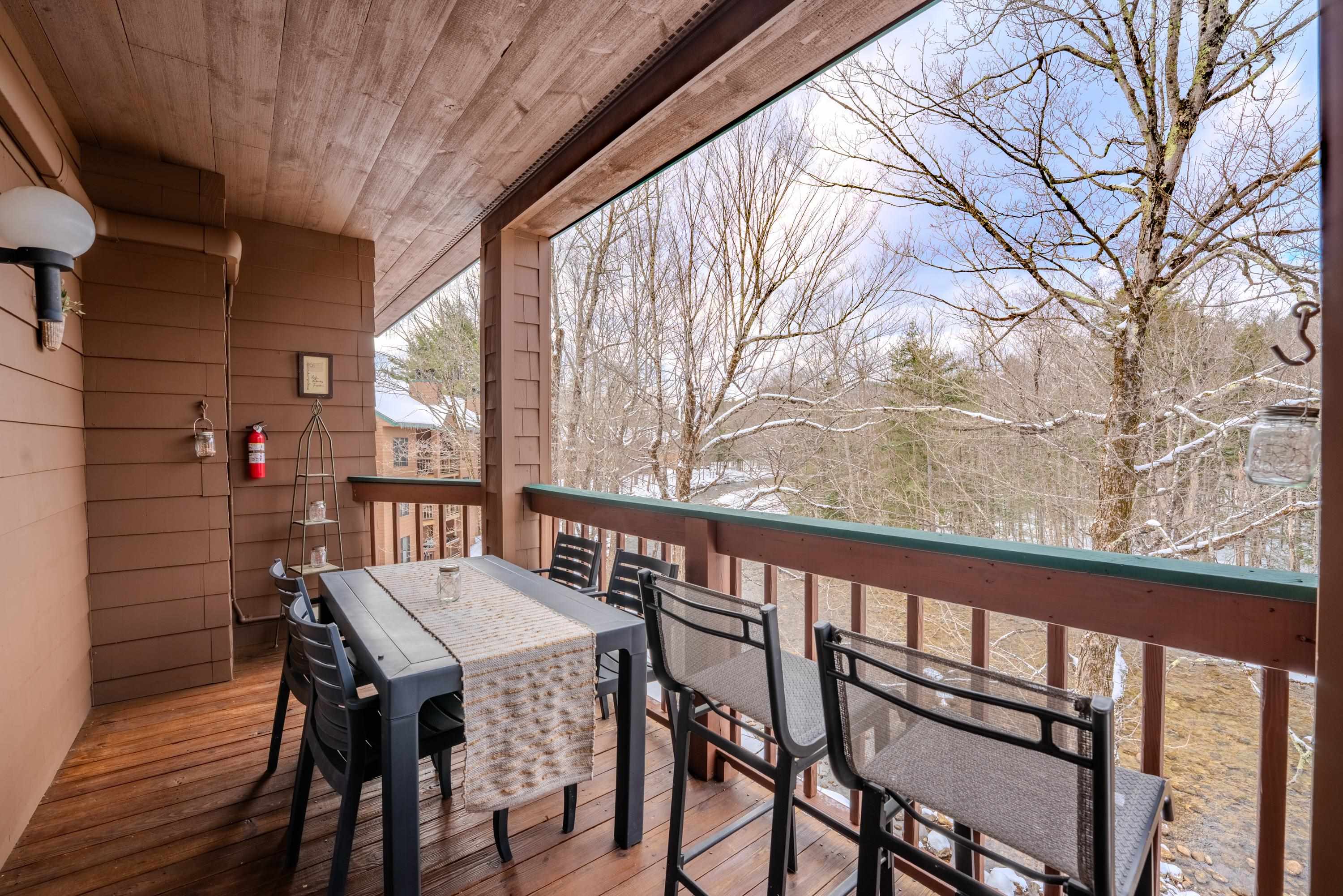 65 Riverfront Drive Unit: 216