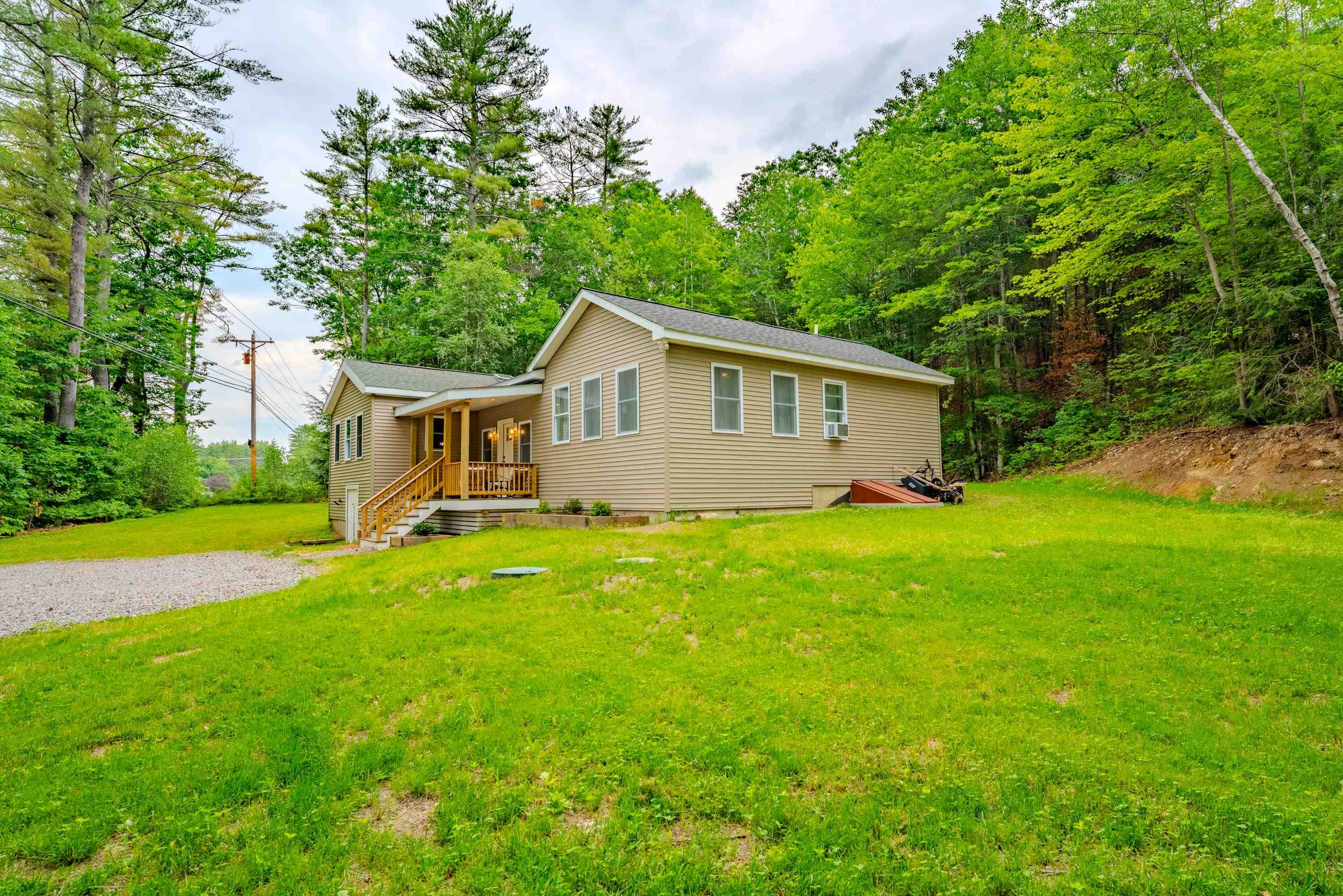 3421 River Road