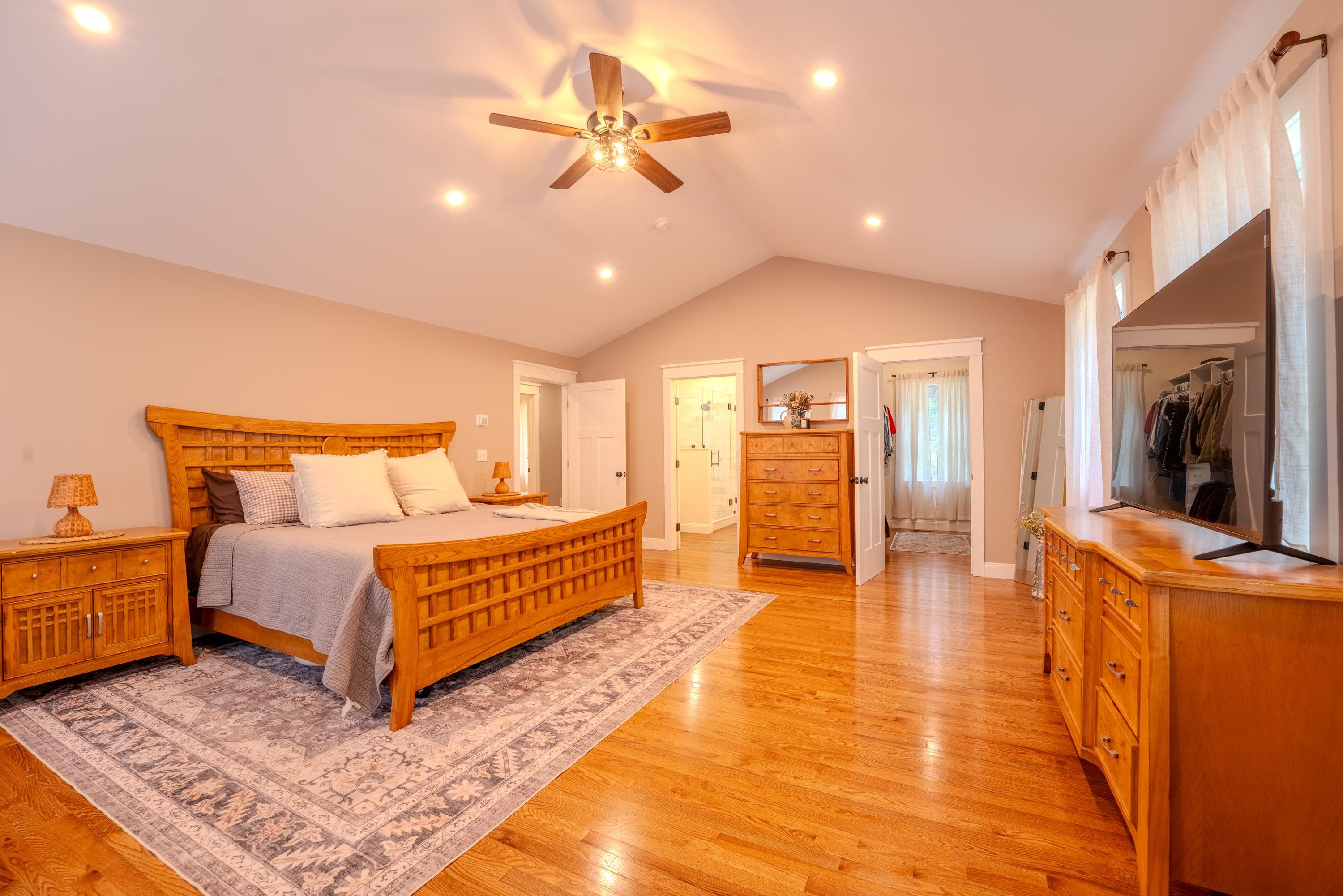 3421 River Road