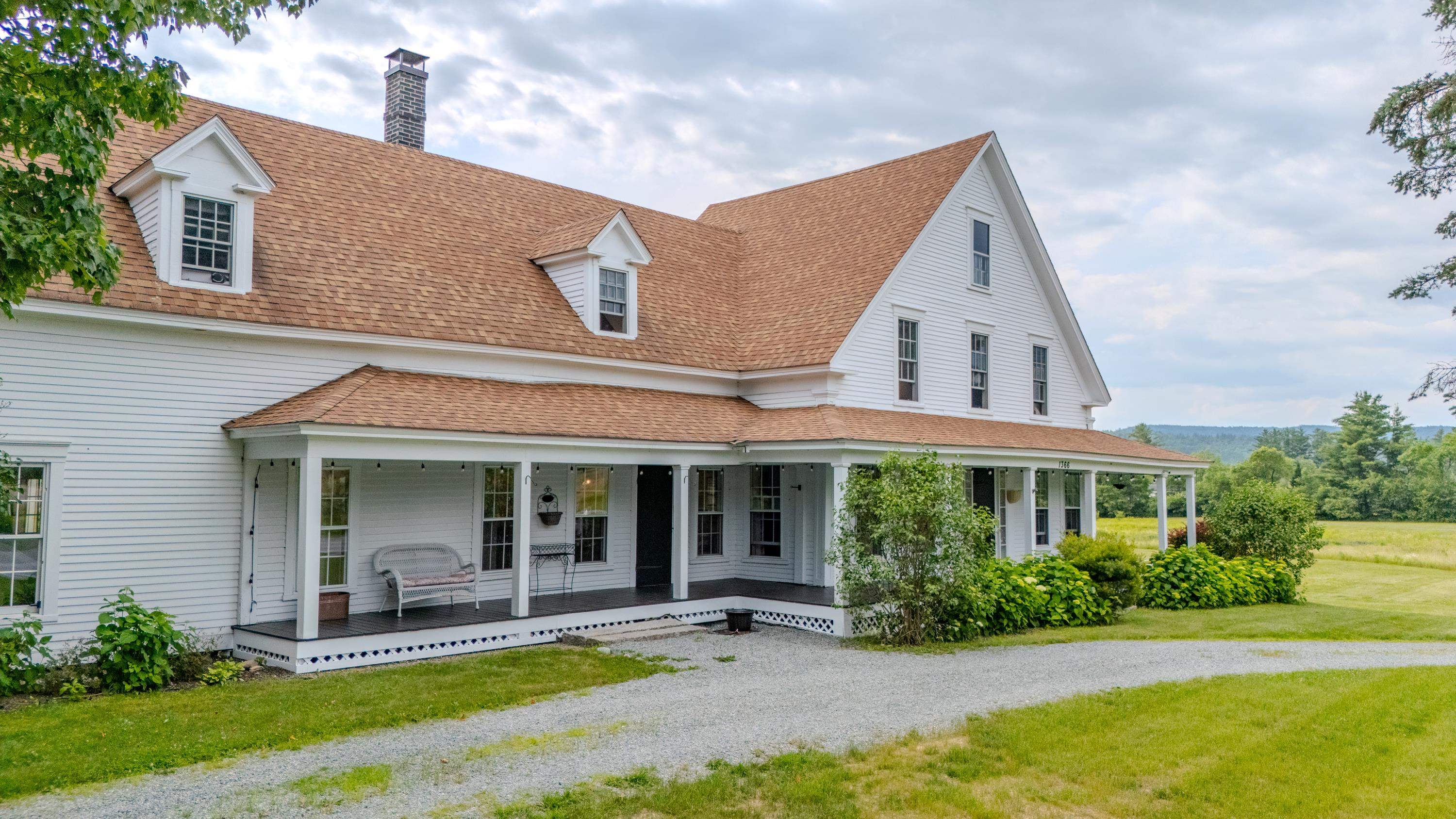 1366 Easton Road