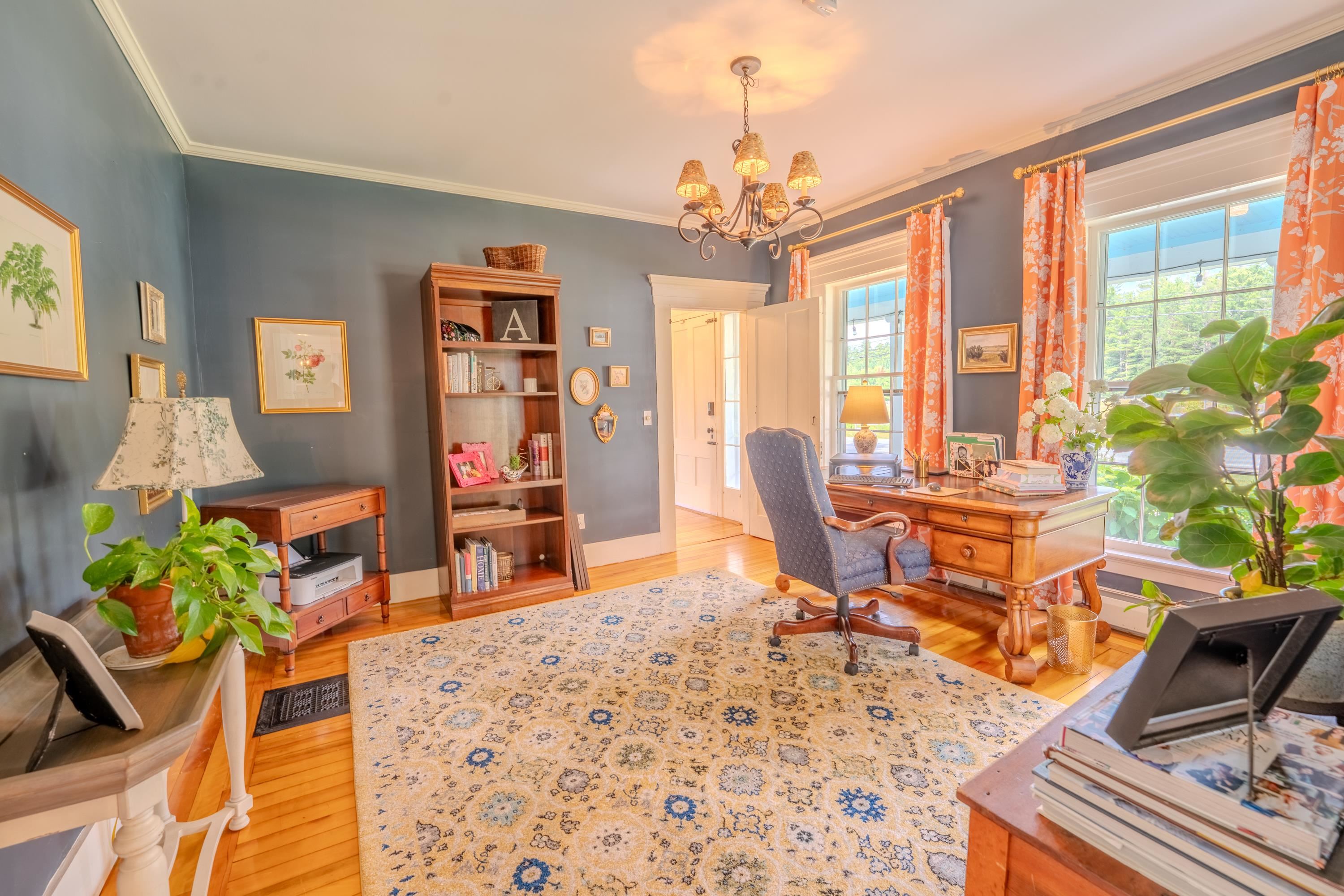 1366 Easton Road