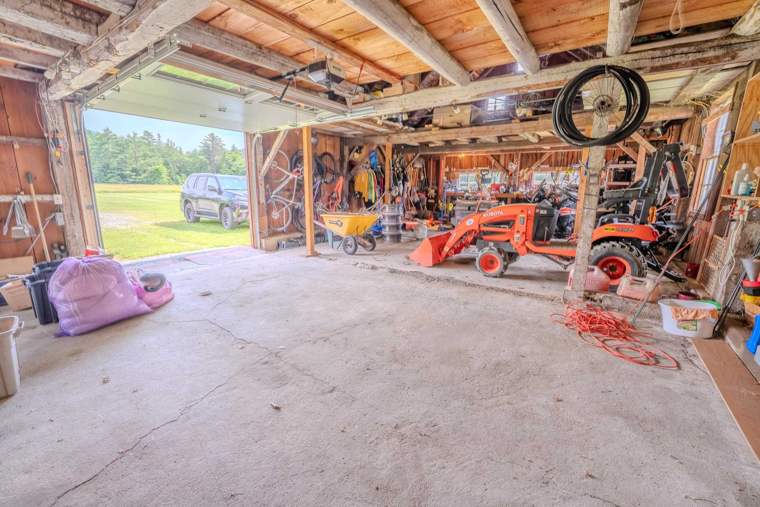 1366 Easton Road