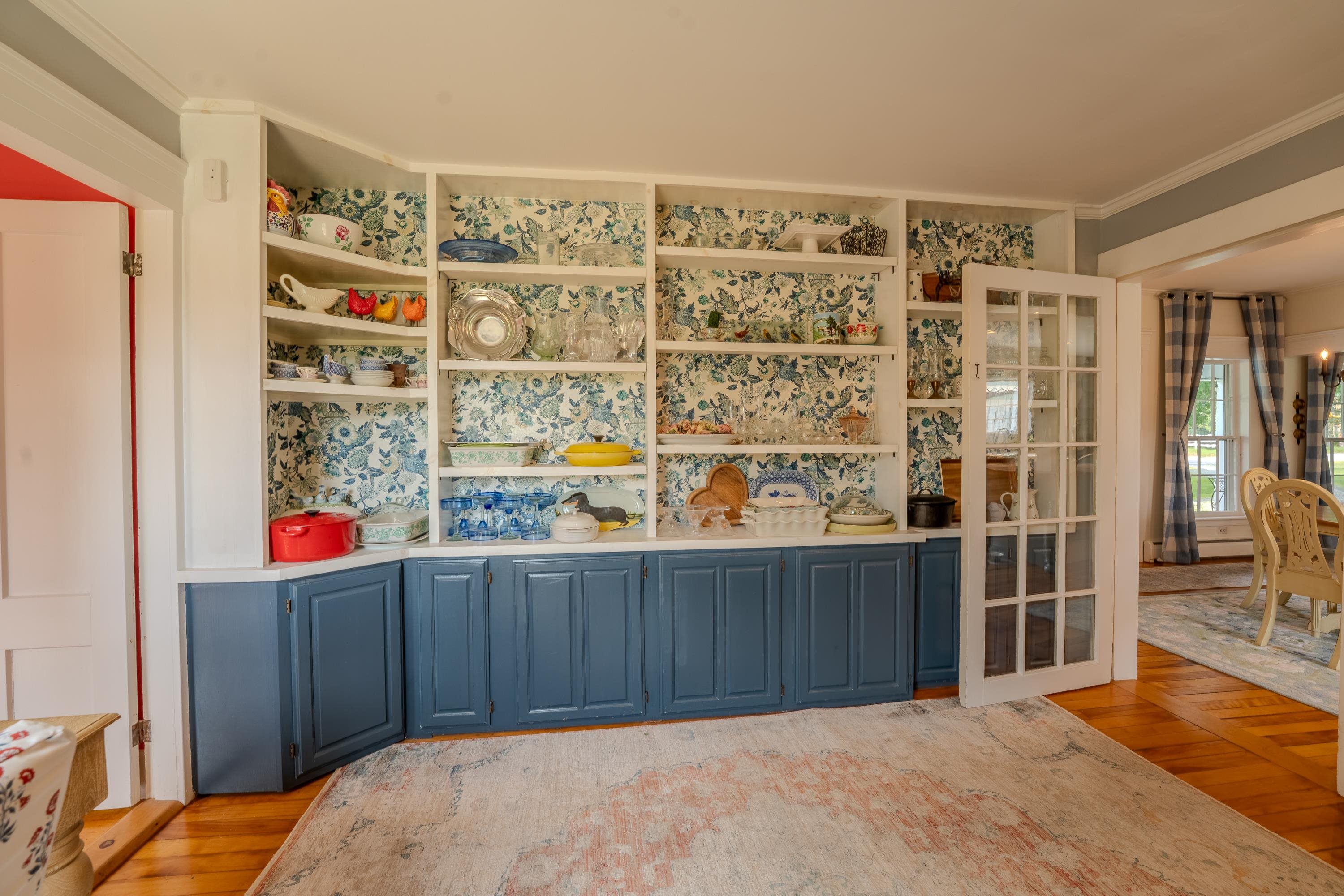 1366 Easton Road