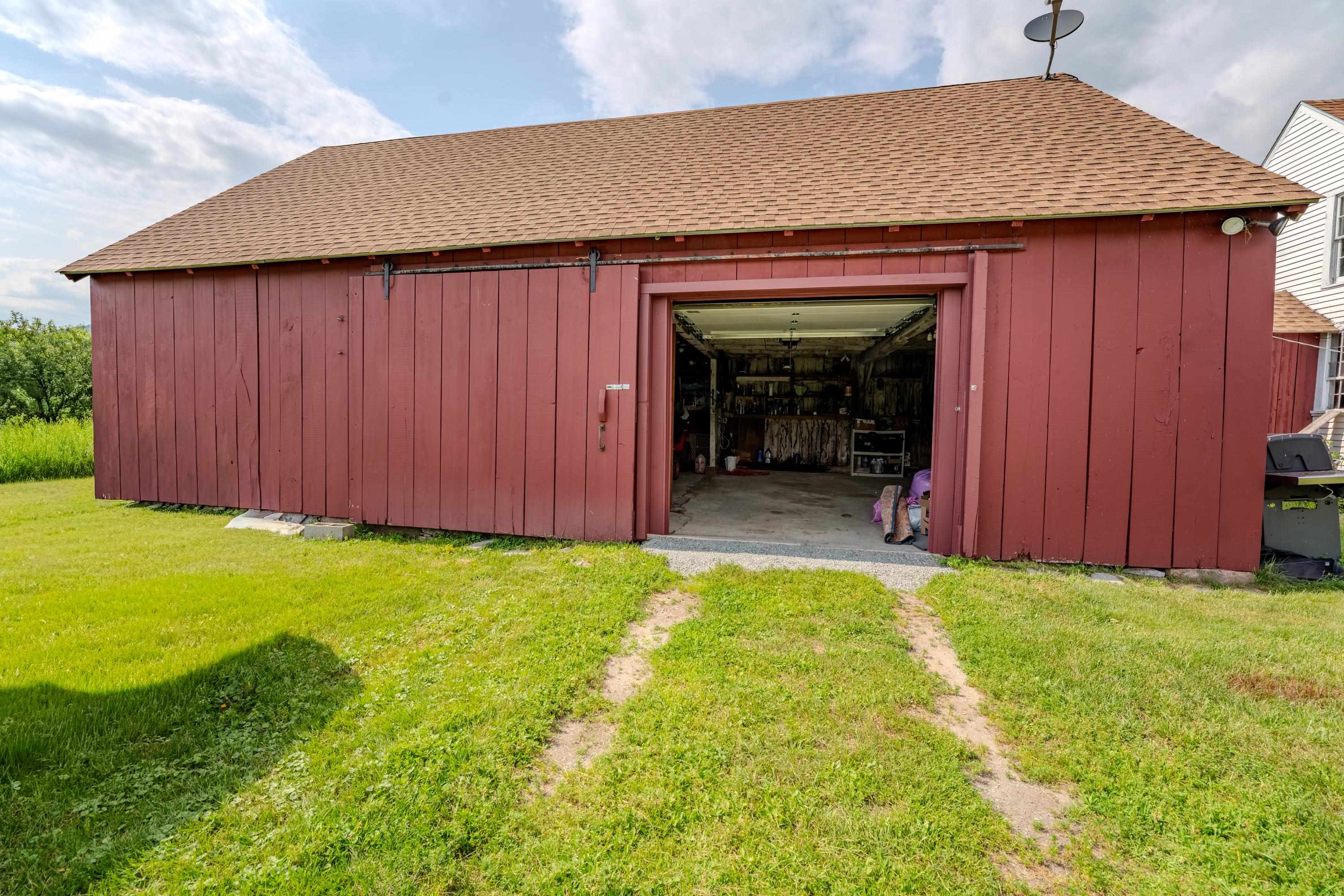 1366 Easton Road