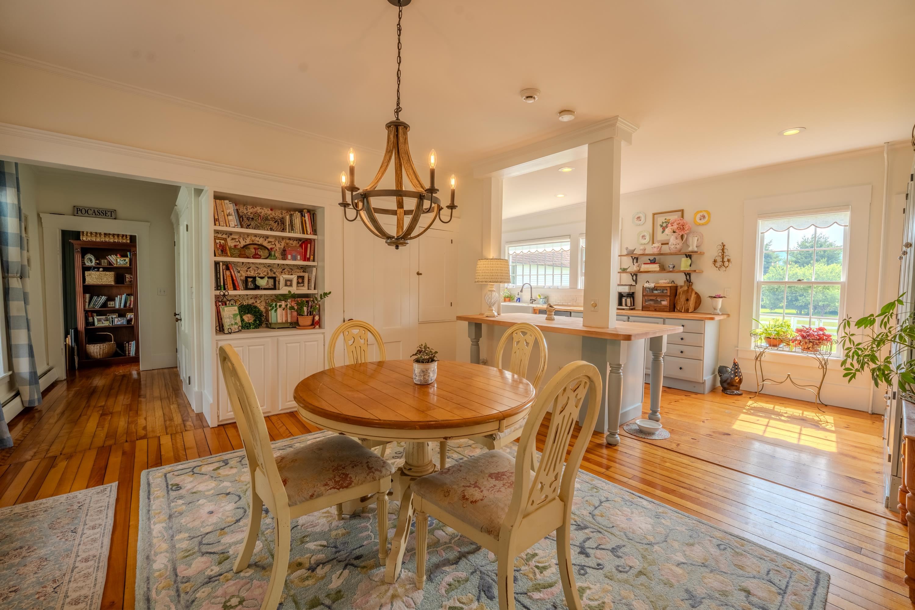 1366 Easton Road