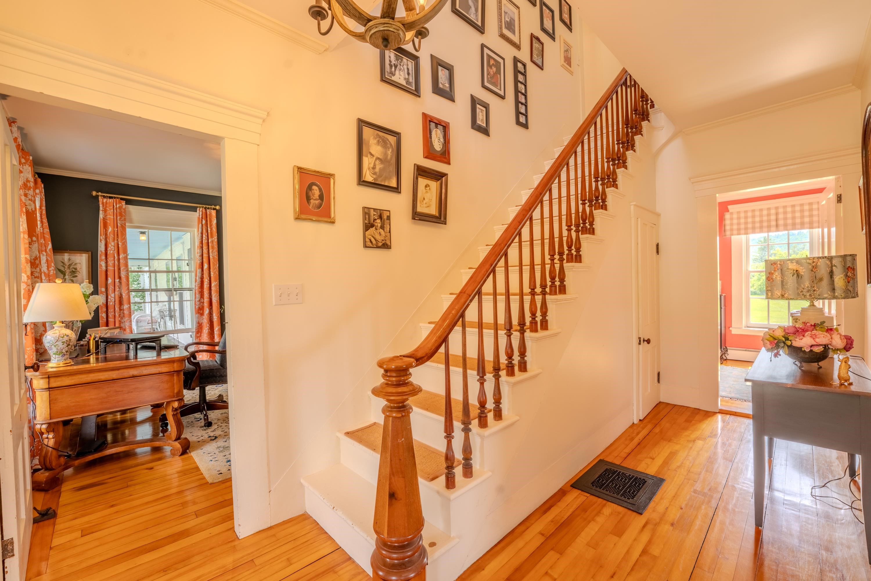 1366 Easton Road