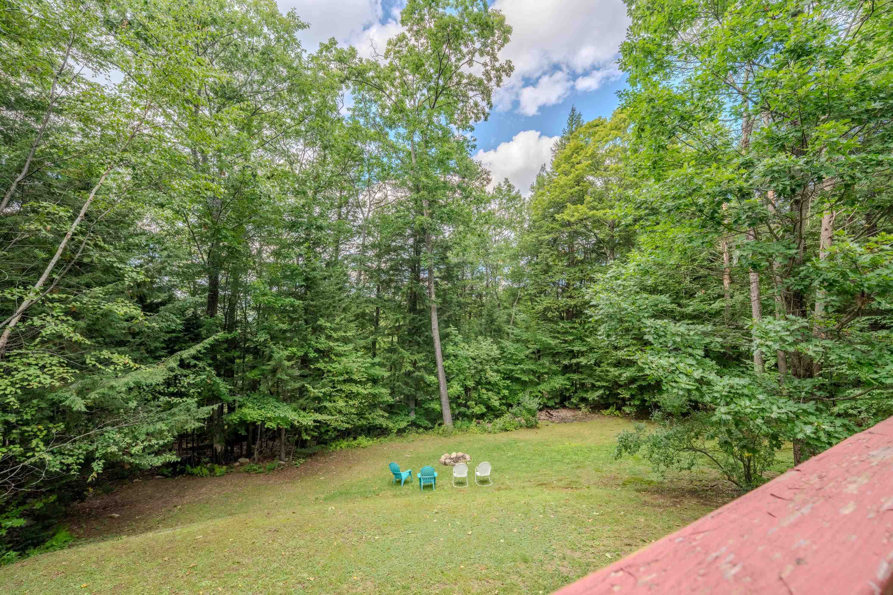 111 Holland Trail