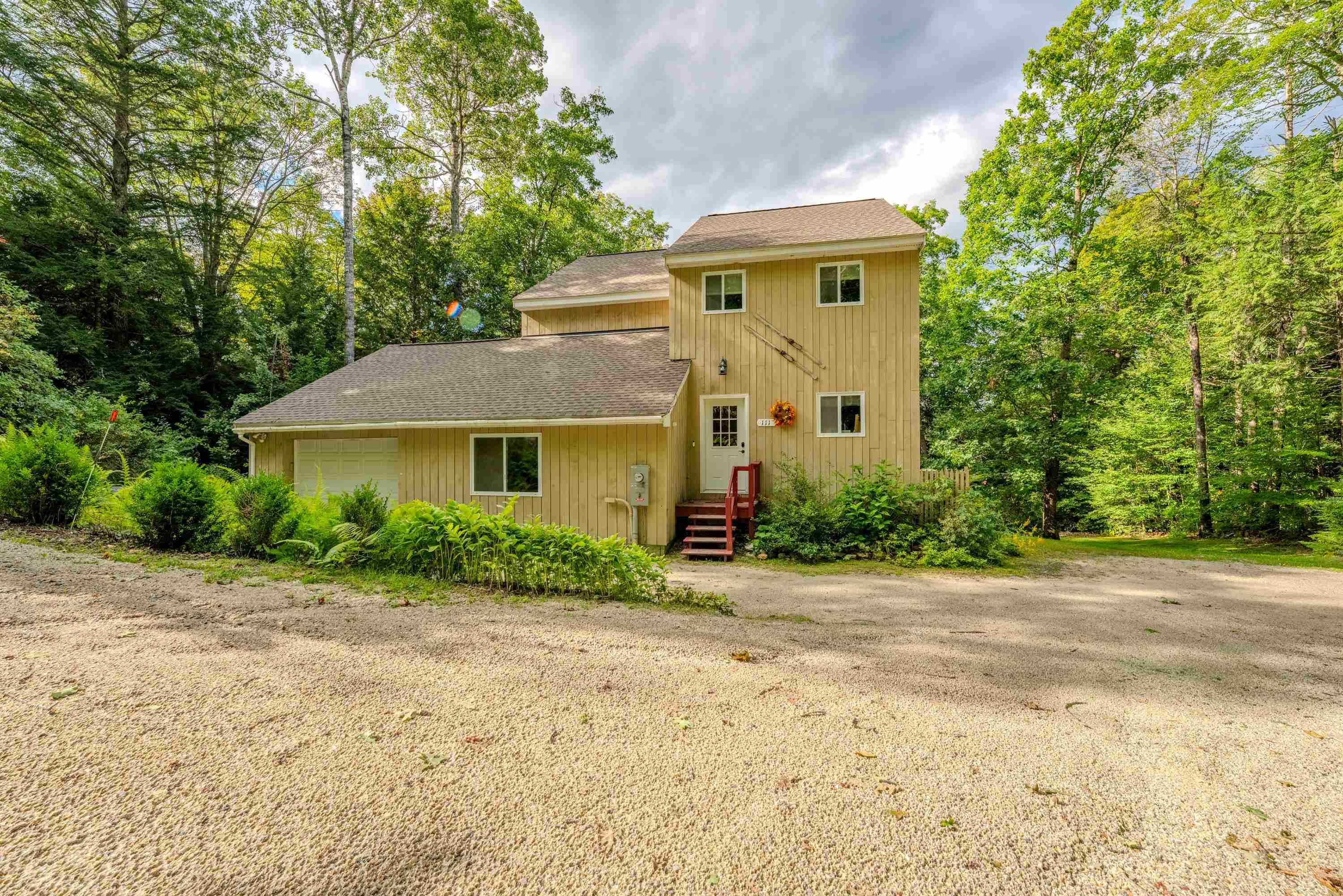 111 Holland Trail