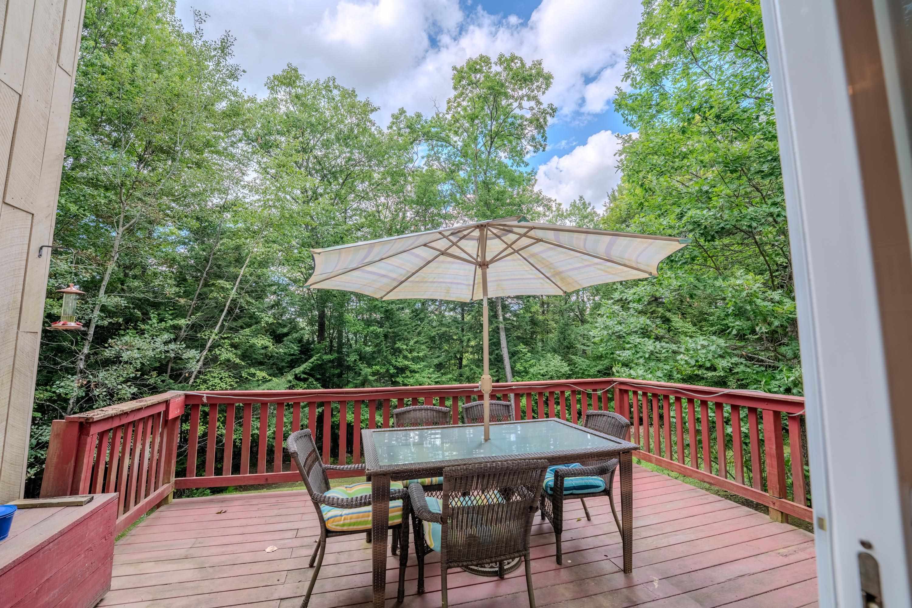111 Holland Trail