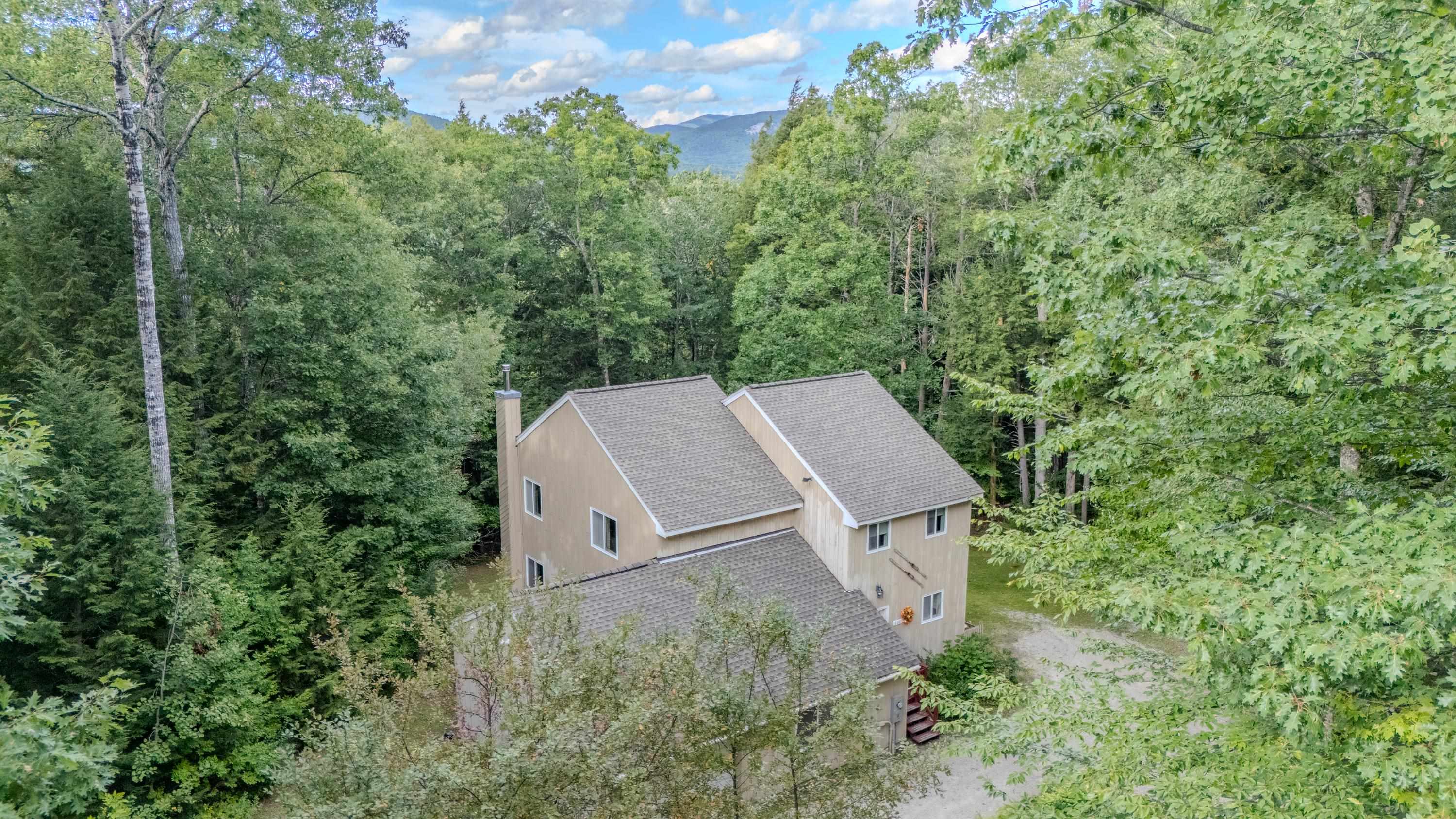111 Holland Trail