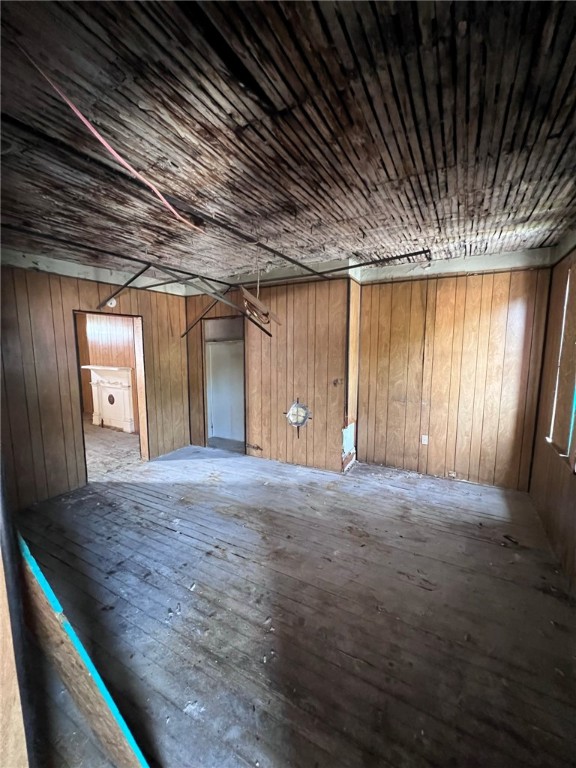 814 Blossom Way