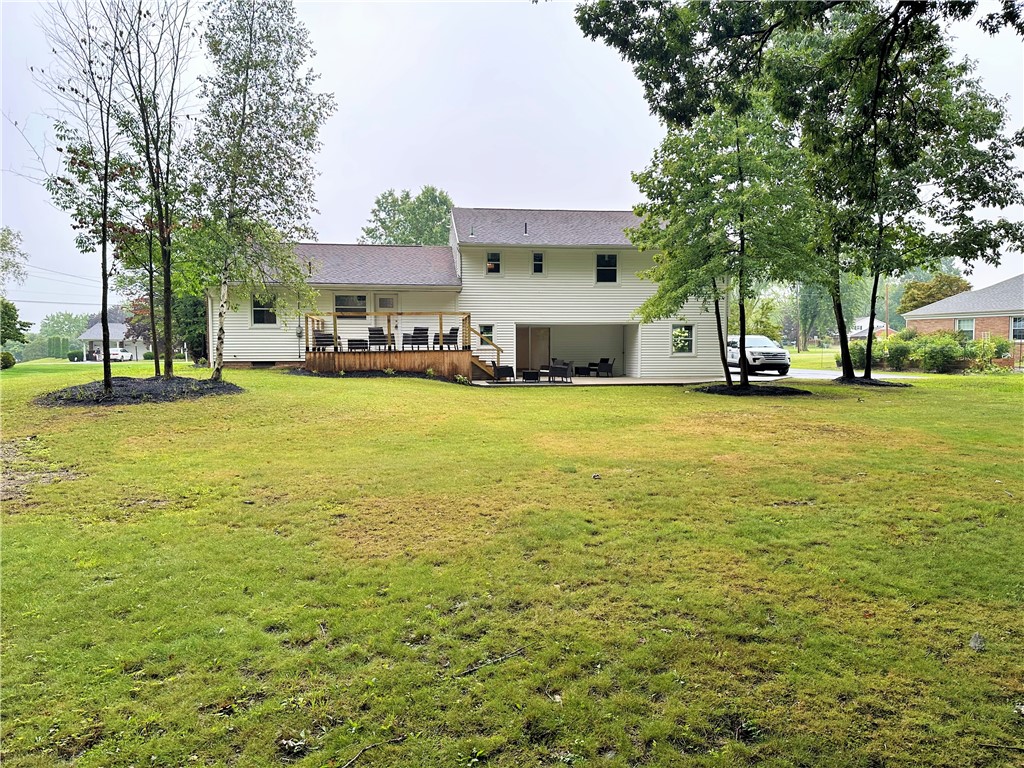 5005 Lakeview Dr