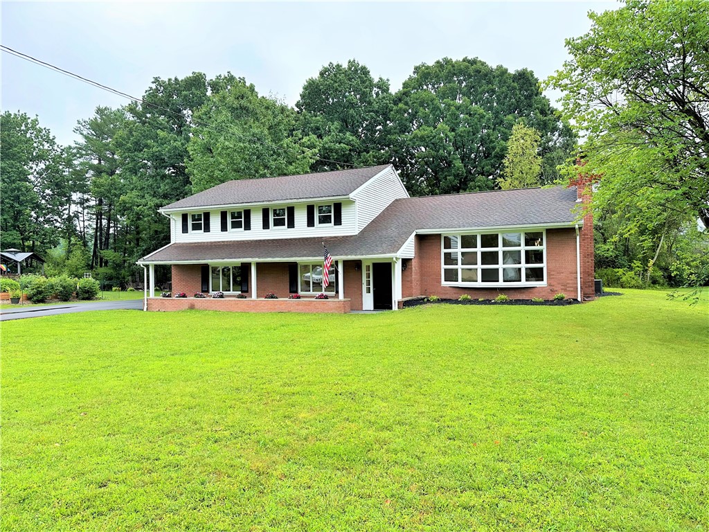 5005 Lakeview Dr