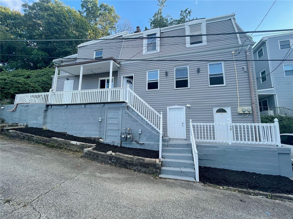 1004 Fritz St