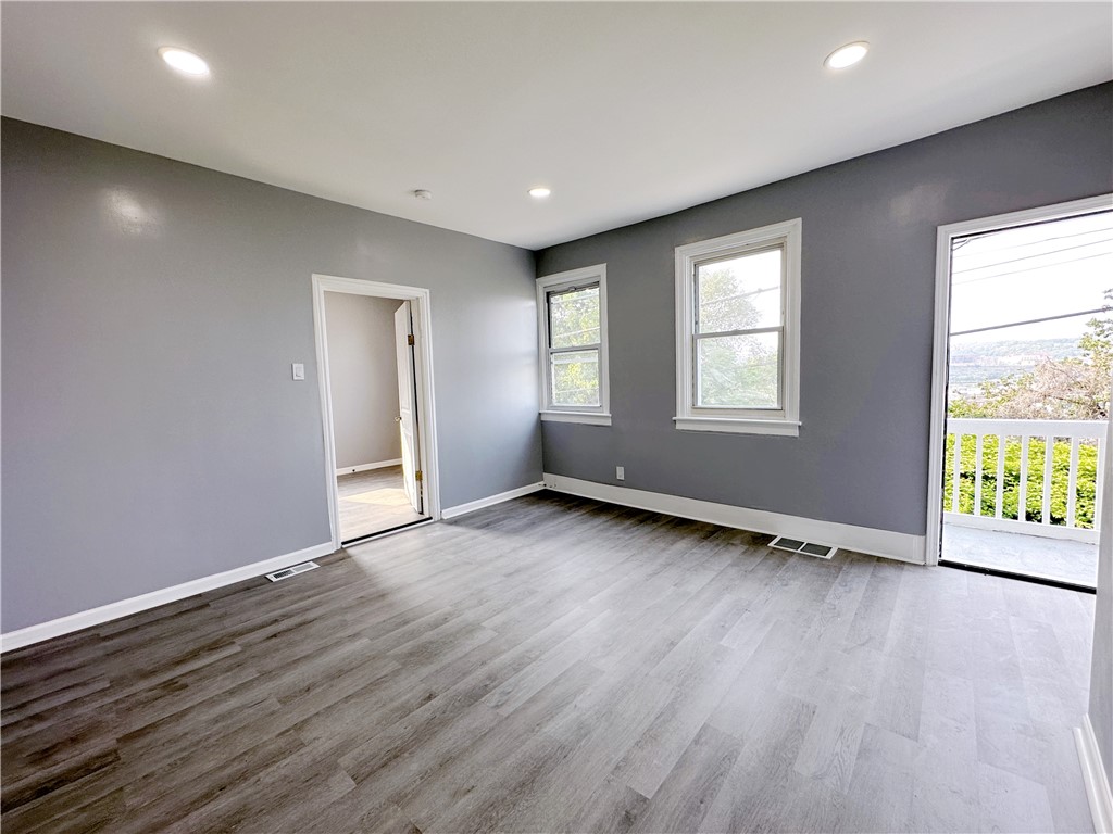 1004 Fritz St