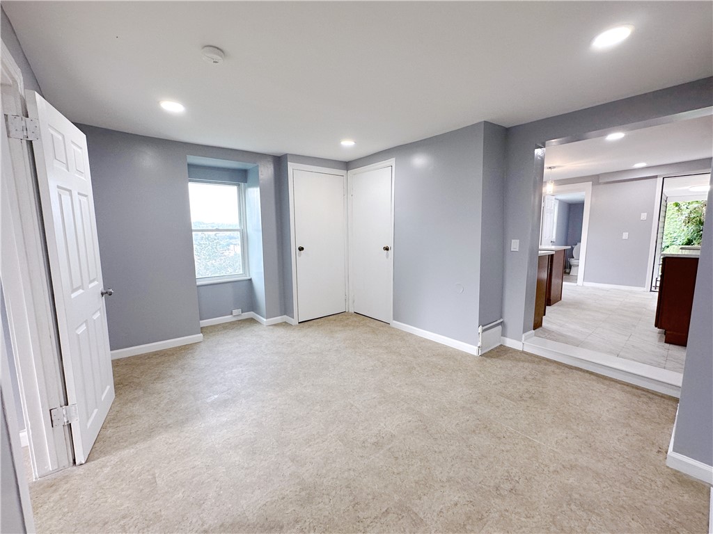 1004 Fritz St
